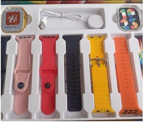 Reloj inteligente con múltiples correas y protector