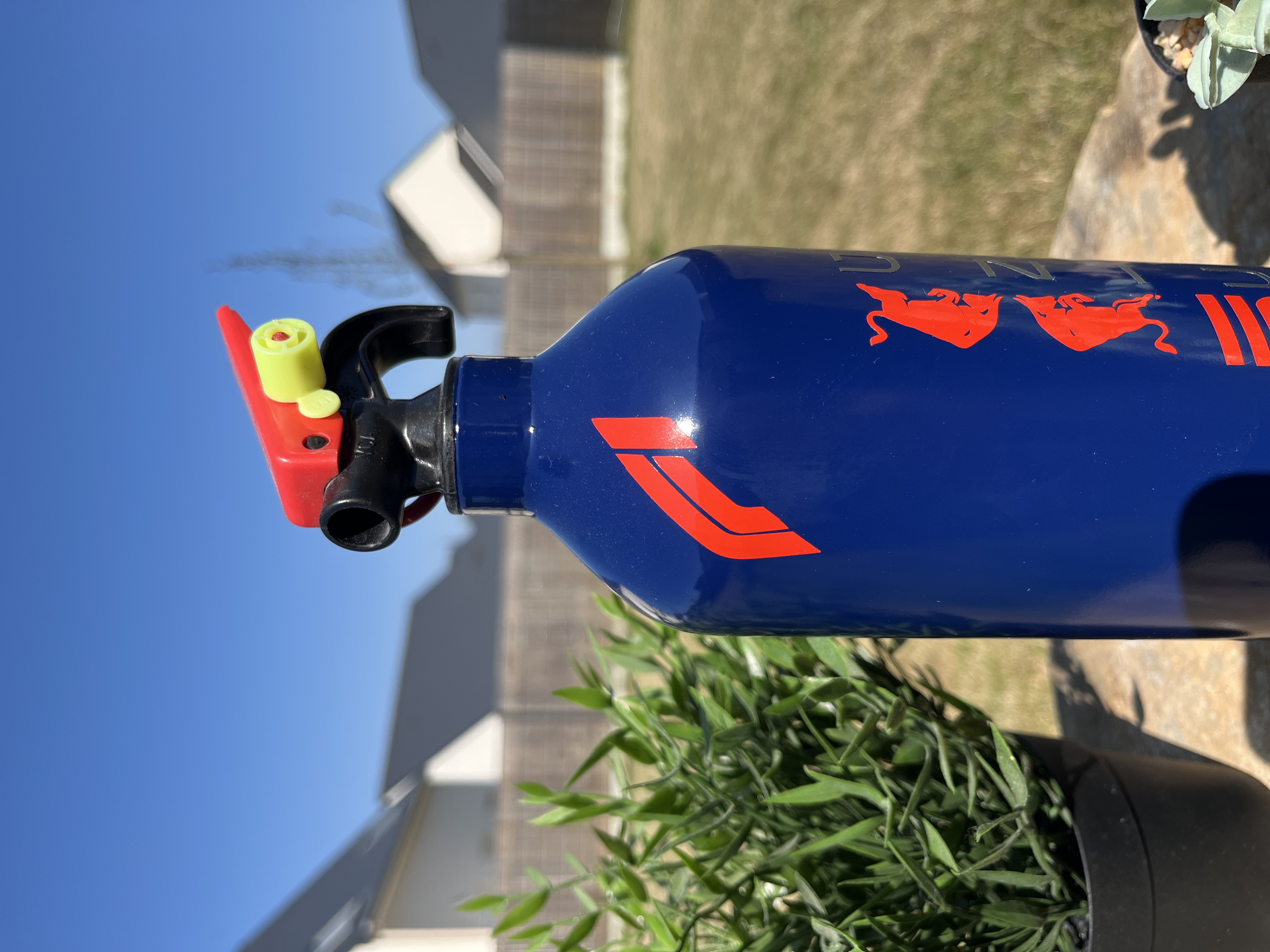 Extincteur 1KG REDBULL