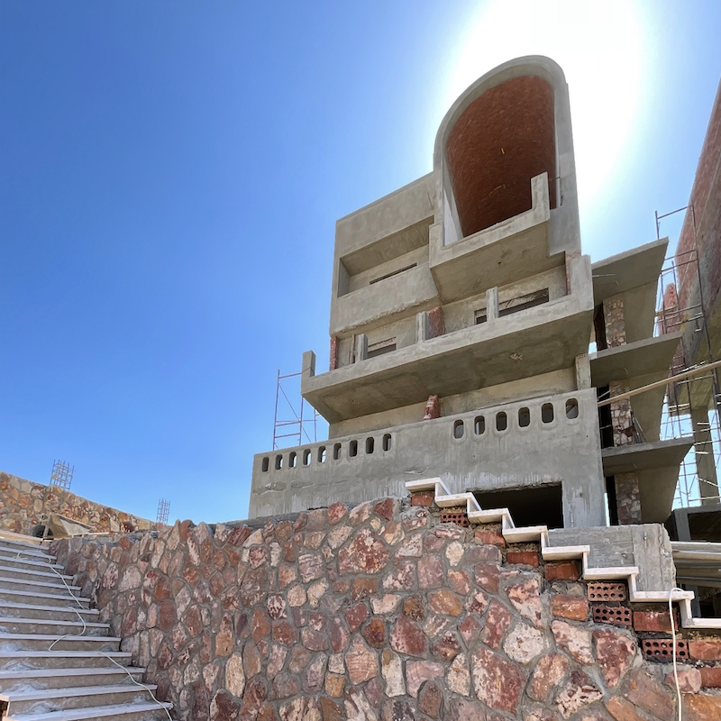 🌊 Spectacular 2-Bedroom Apartment with Roof Terrace | 176.25 sqm |