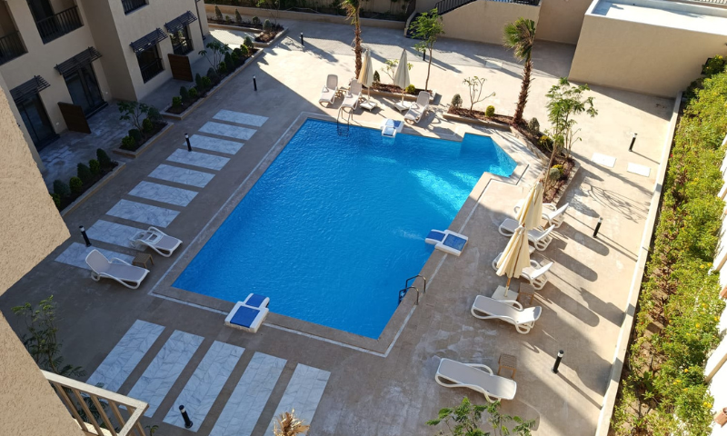 Luxury Almaza Suites: Studio with large balcony