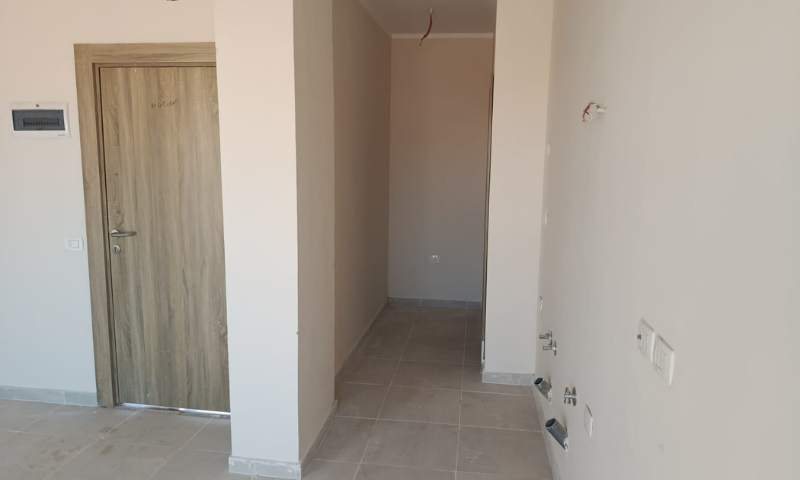 Almaza Suites: Modern Studio | Top floor | Ready to deliver