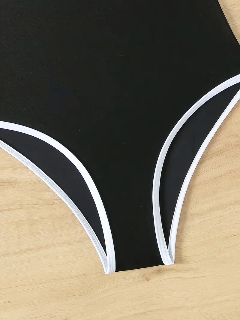 Enterizo Negro clásico