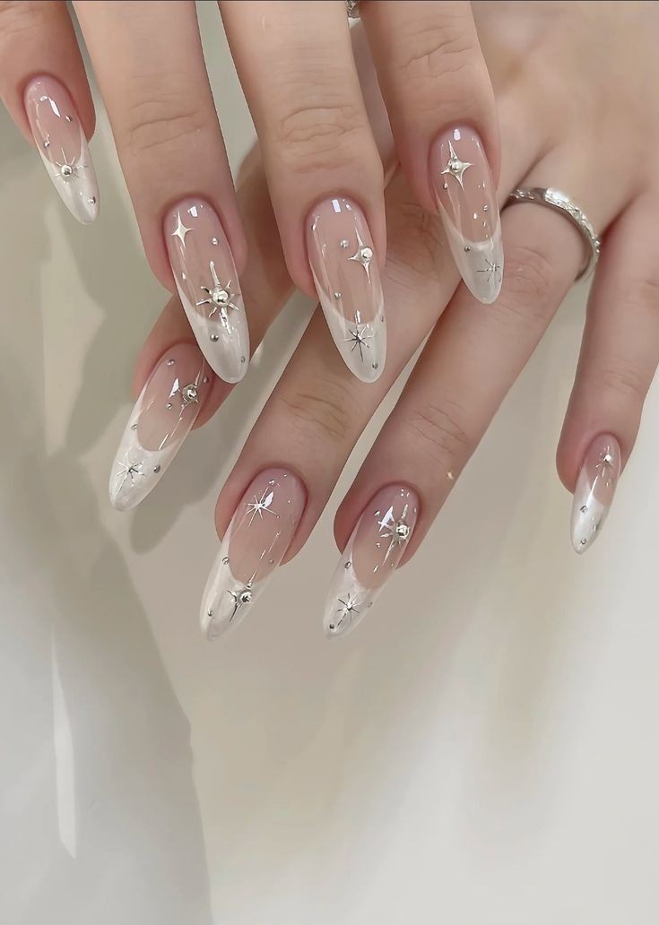 Elegant French Tip Nail Art
