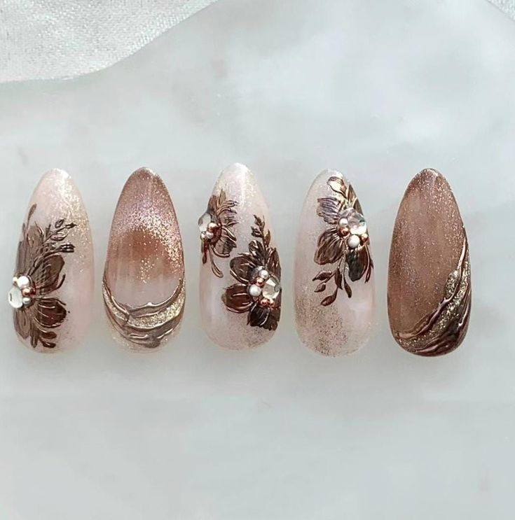 Elegant Floral Press-On Nails