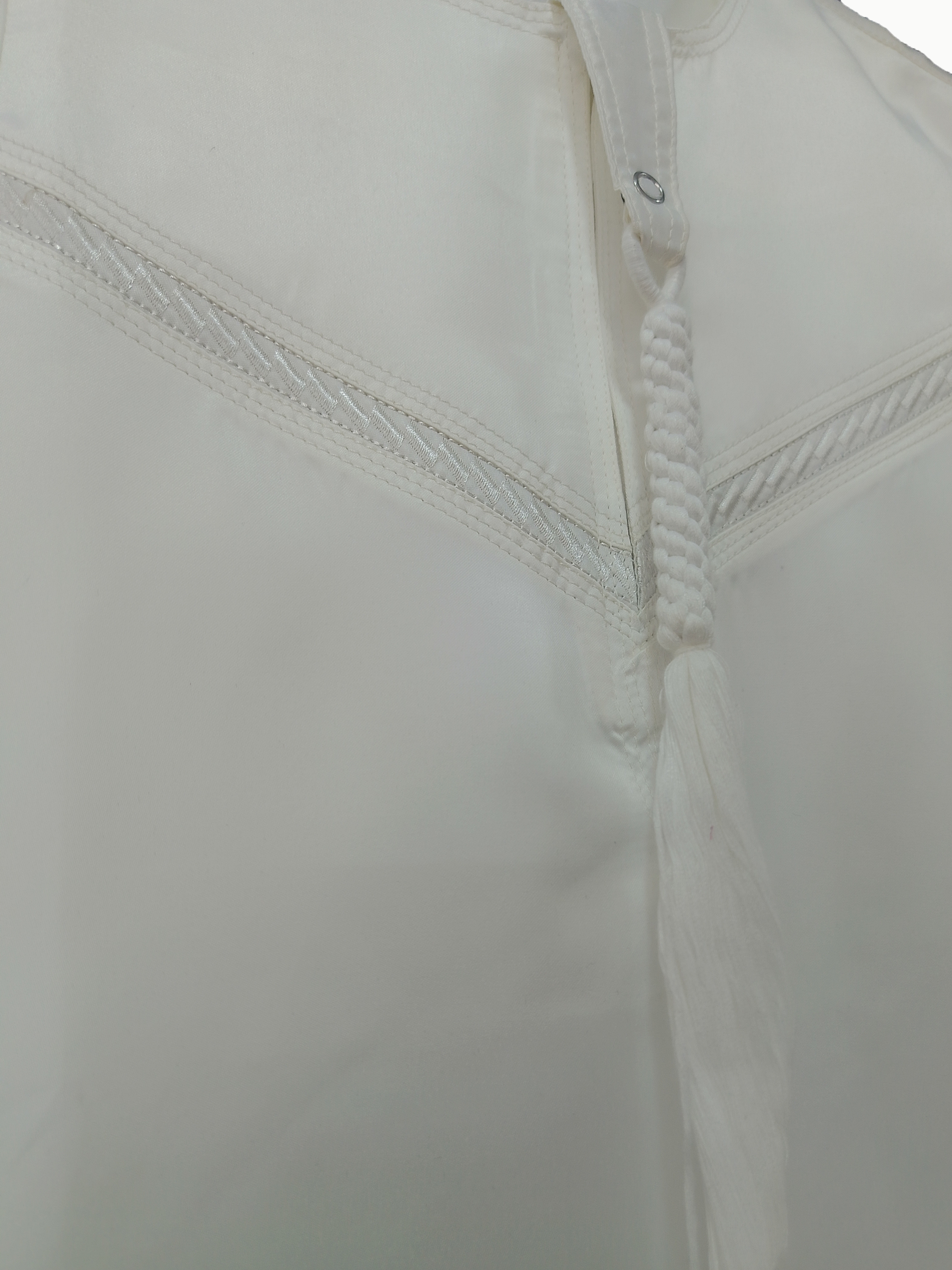 Kid's White Traditional Omani Thobe