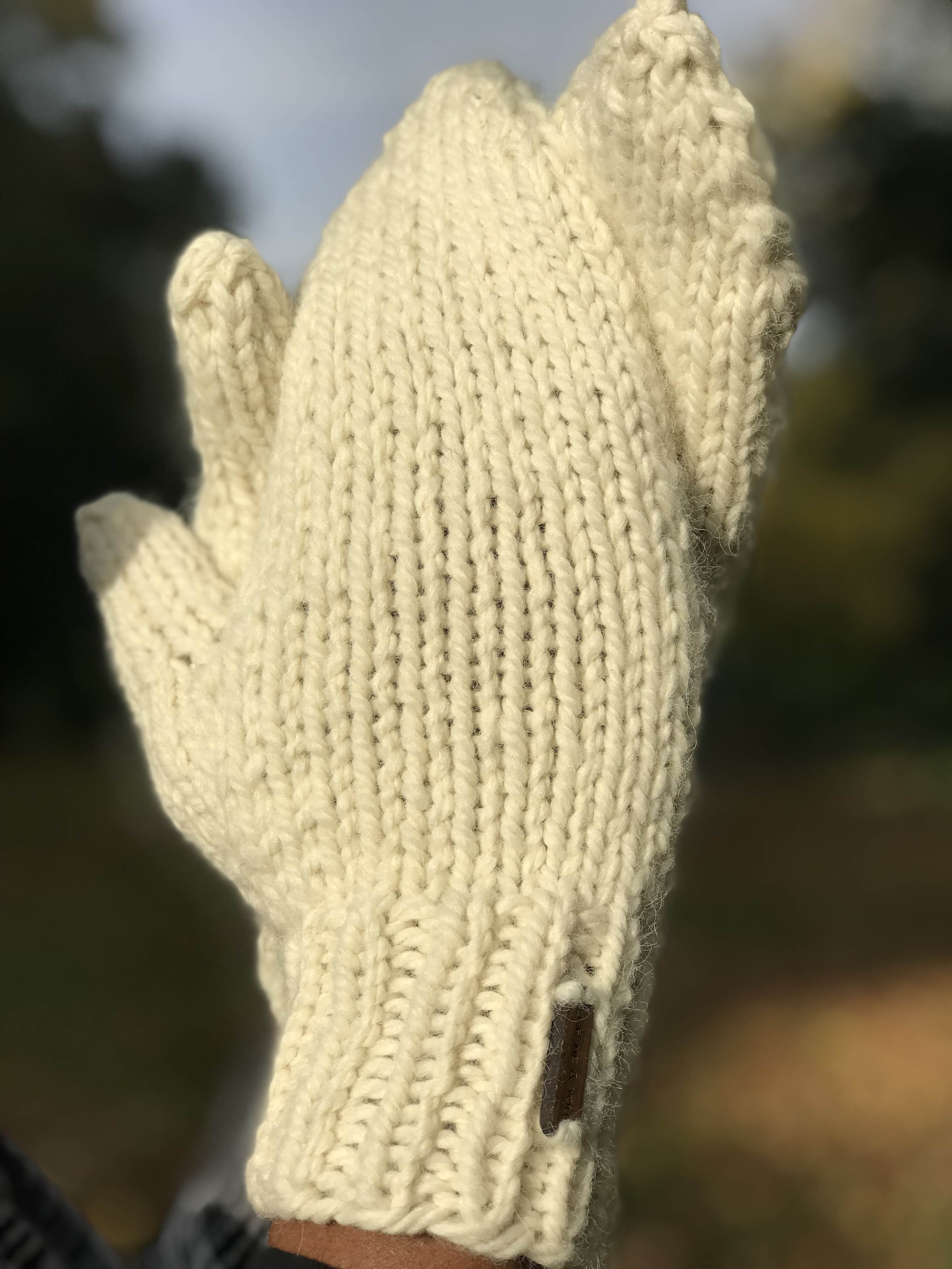 Cream Hand-Knit Chunky Mittens in 100% Luxurious Wool