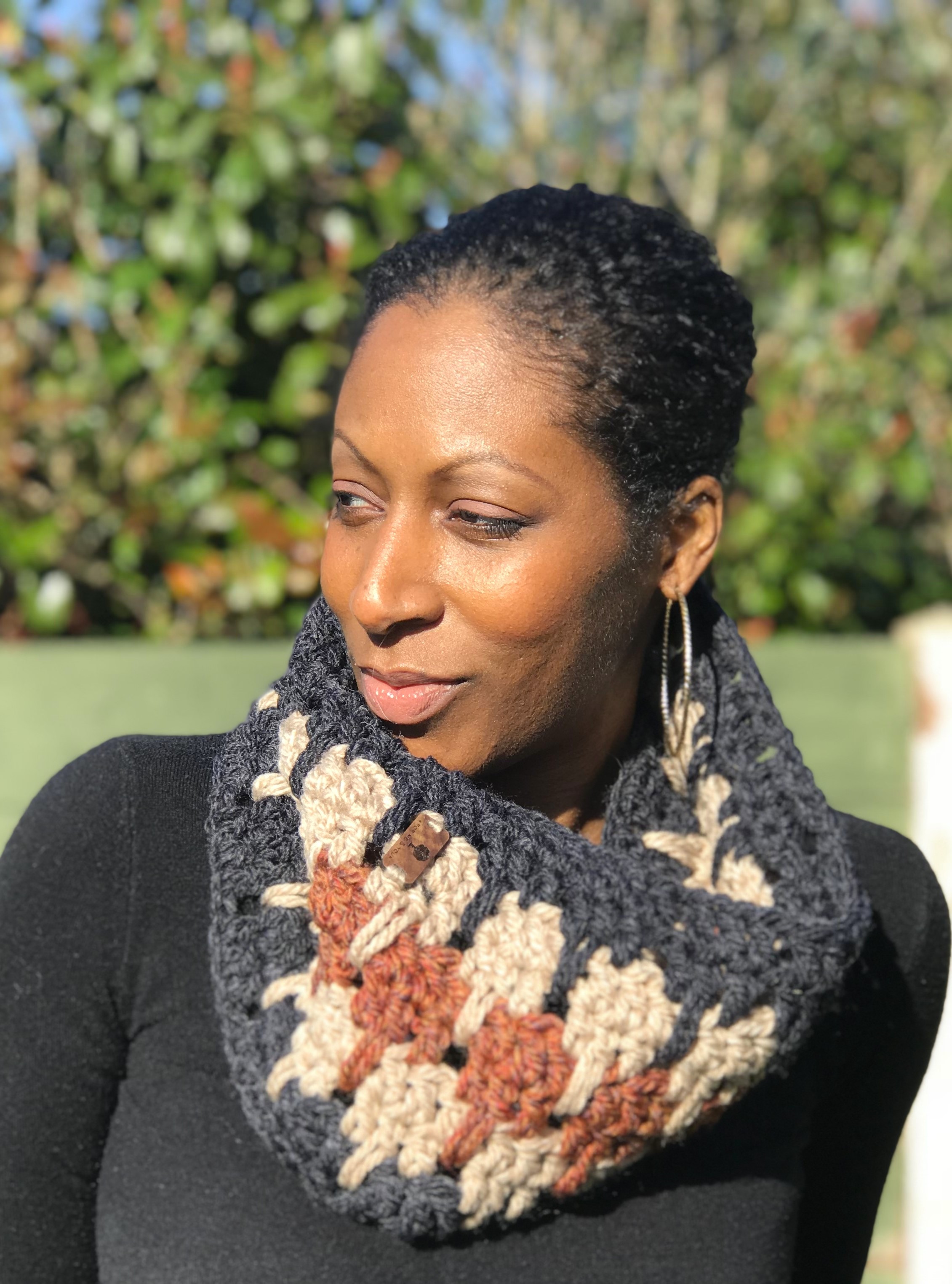 Neutrals Chunky Luxurious Wool Crocheted Cowl - "Black"