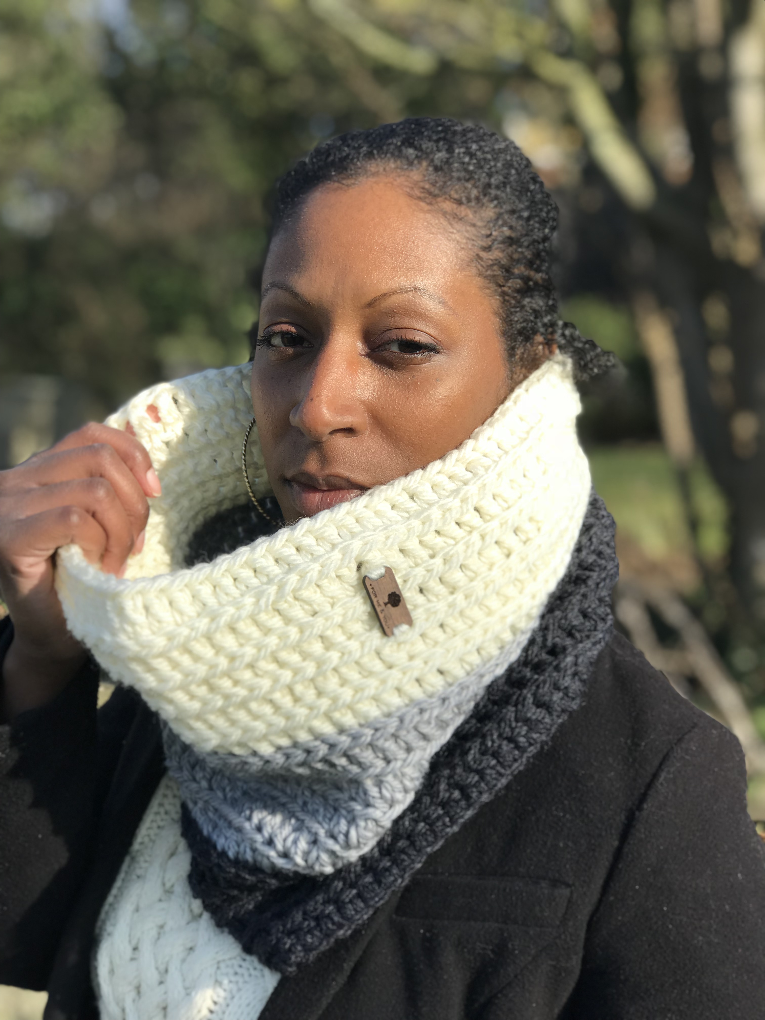 Chunky Ombre Textured Crochet Snood in Alpaca blend Wool