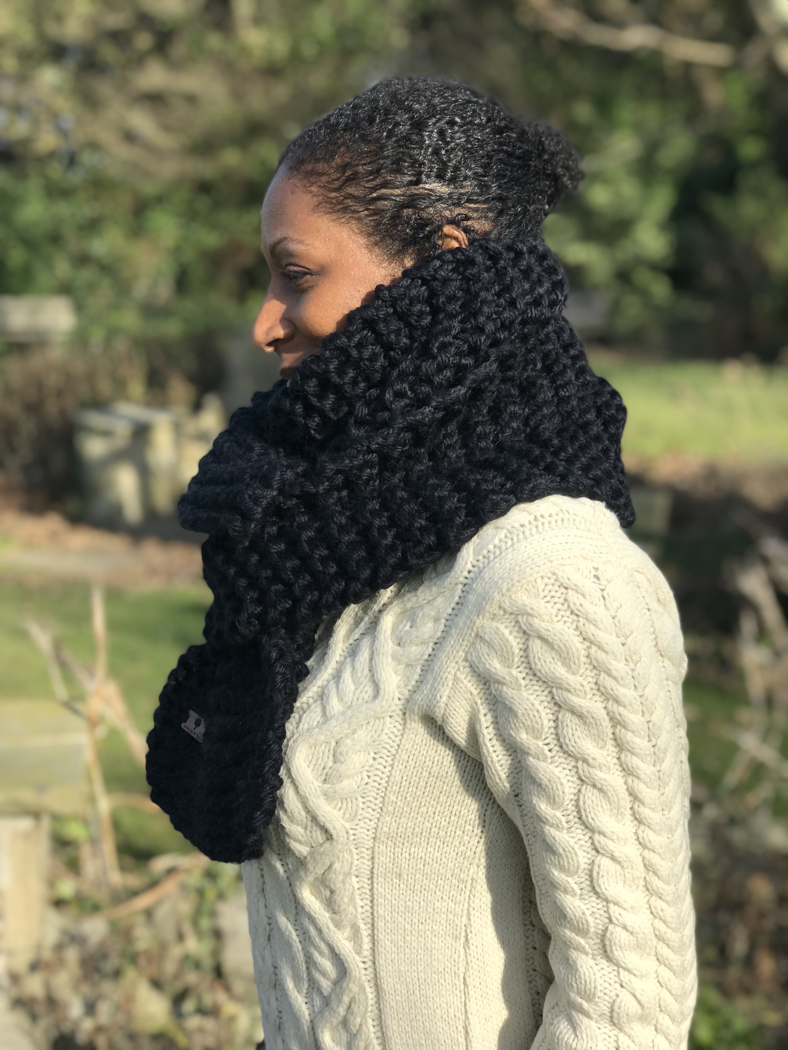 Black Handmade Chunky Knit Scarf in 100% Premium Wool