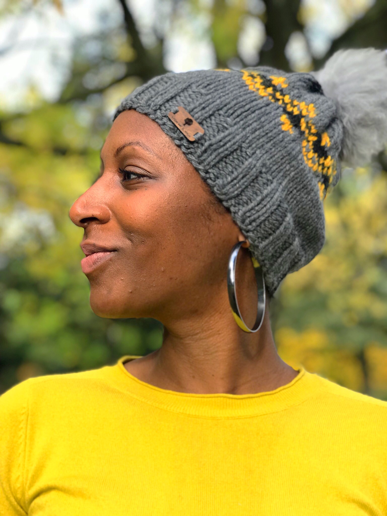Hand Knitted Hat in Merino Wool with 100% Alpaca Fur Pom-Pom - Grey