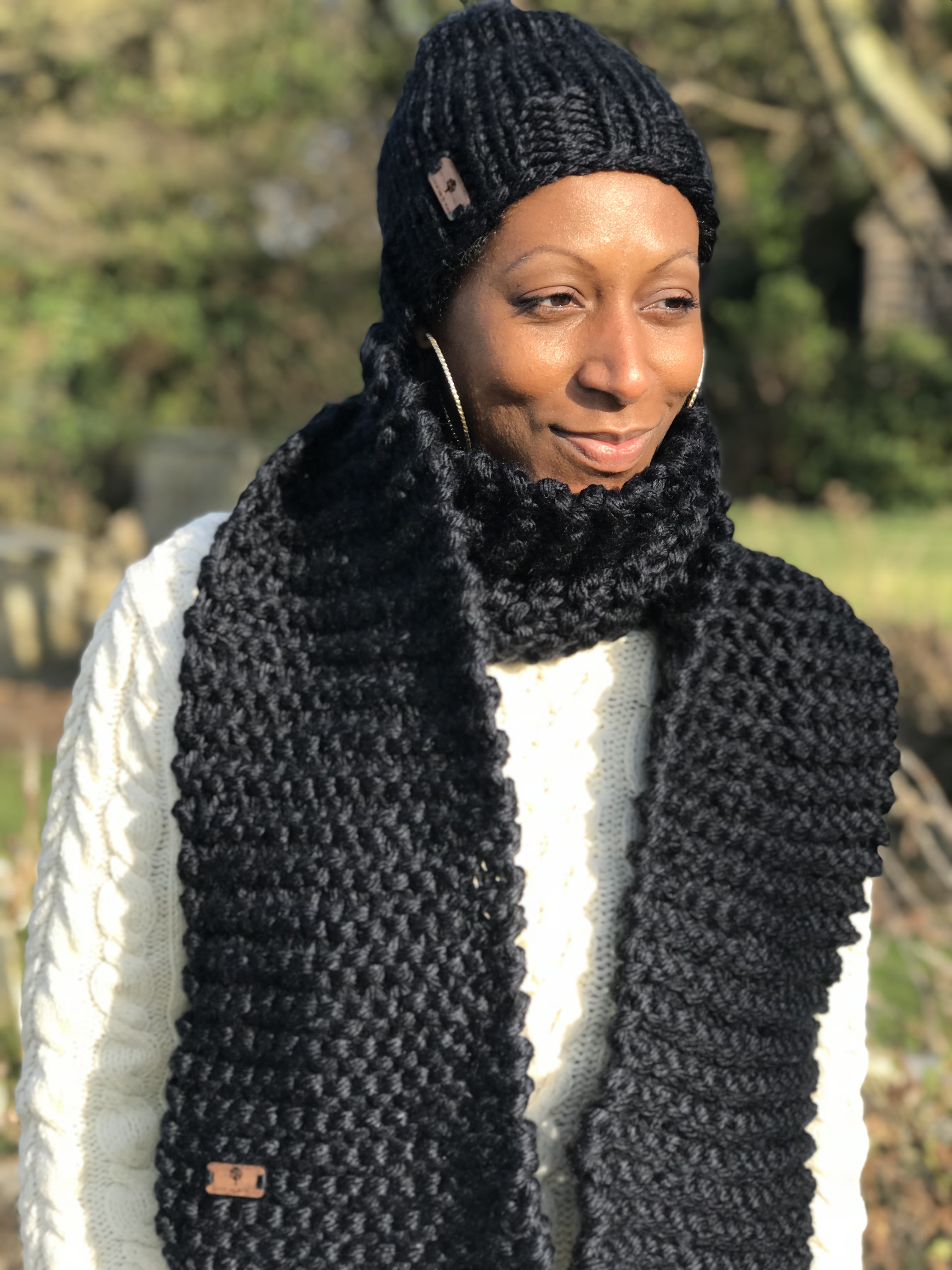 Black Hand-knitted Chunky Scarf and matching Hat Set in 100% Luxurious Wool