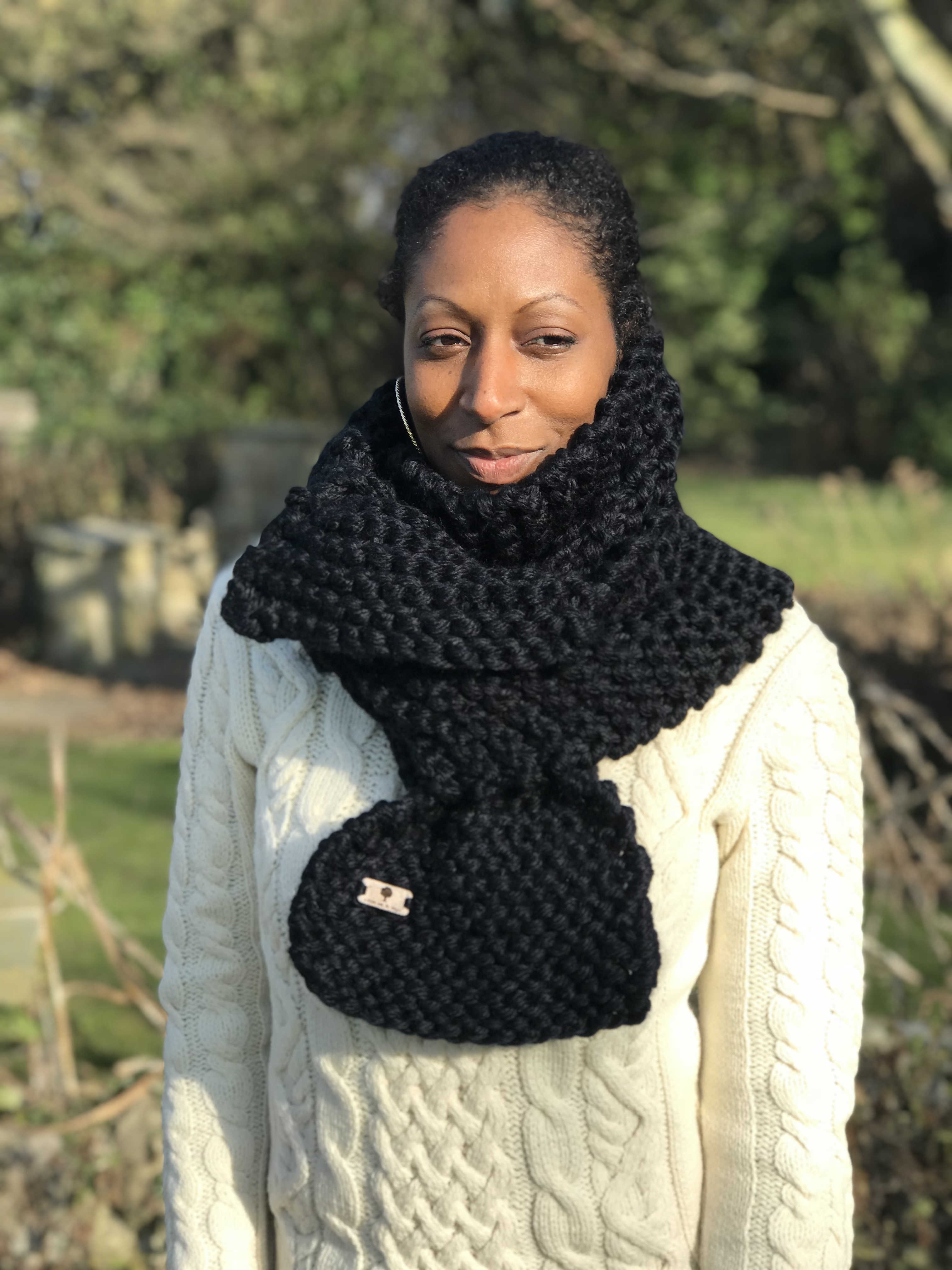 Black Handmade Chunky Knit Scarf in 100% Premium Wool