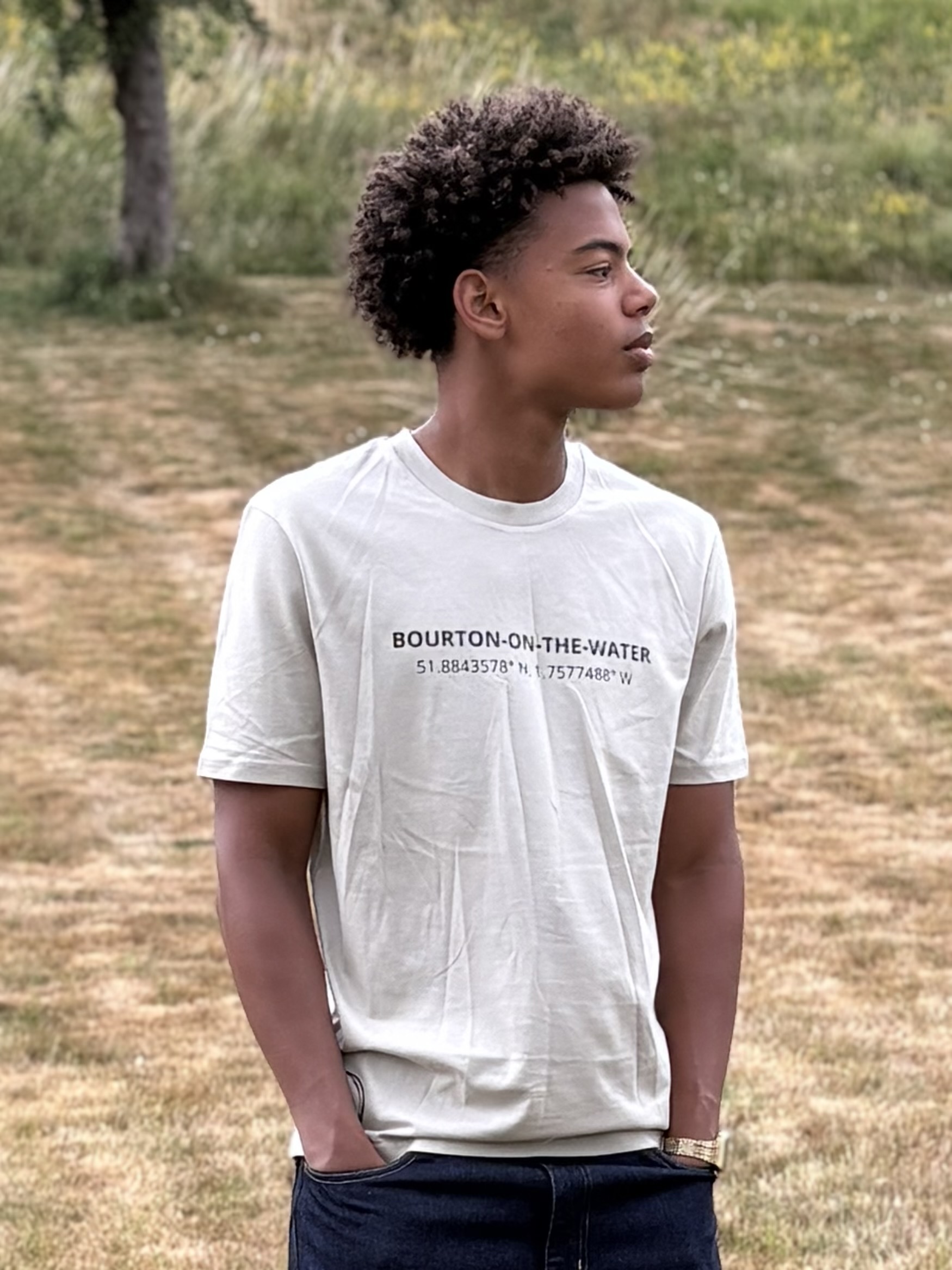 Bourton-on-the-Water Graphic   T-Shirt