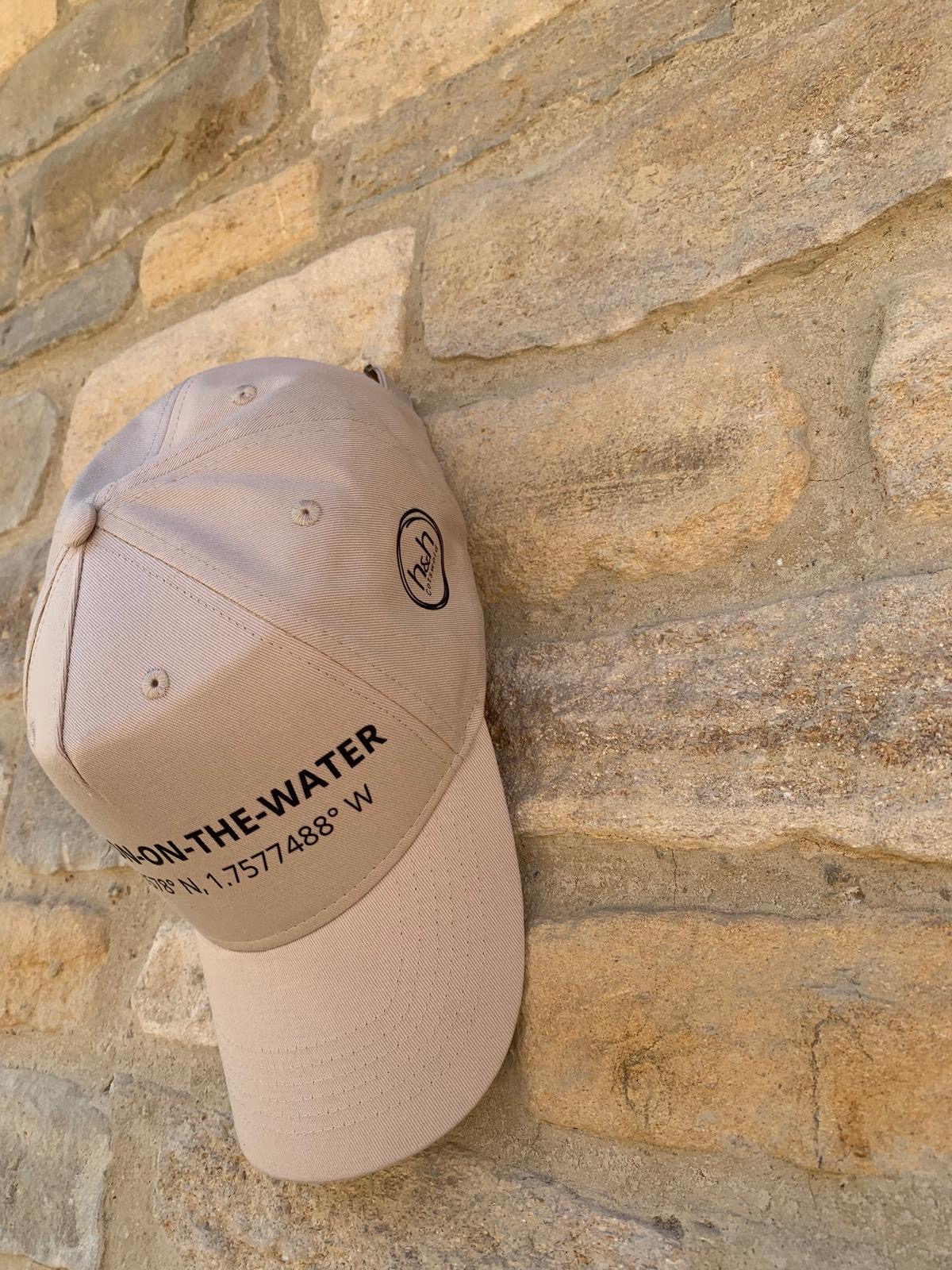 Bourton-on-the-Water cap