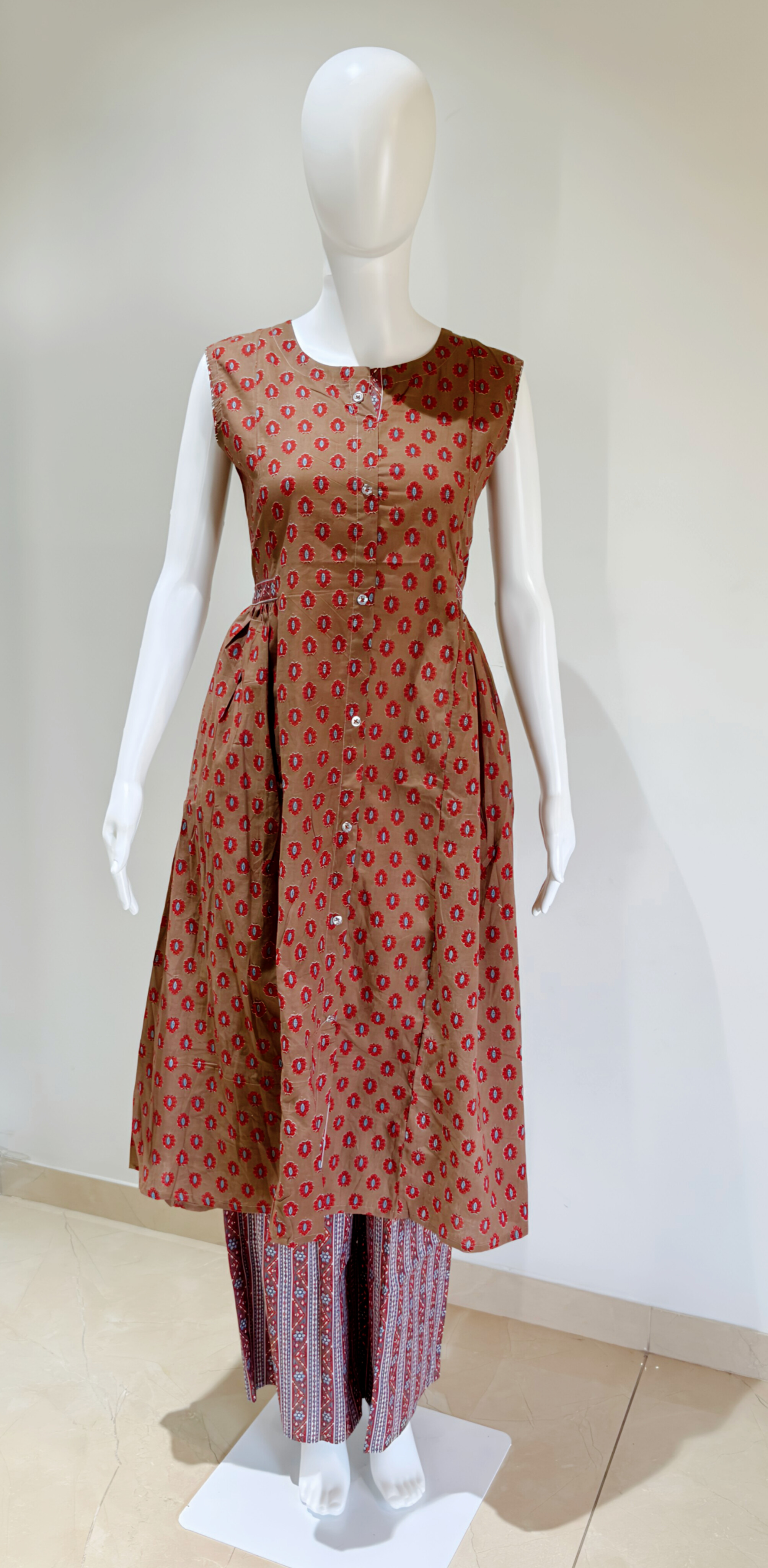 Pure Cotton Print With Silai Pattern Frock Style (Sleevless)