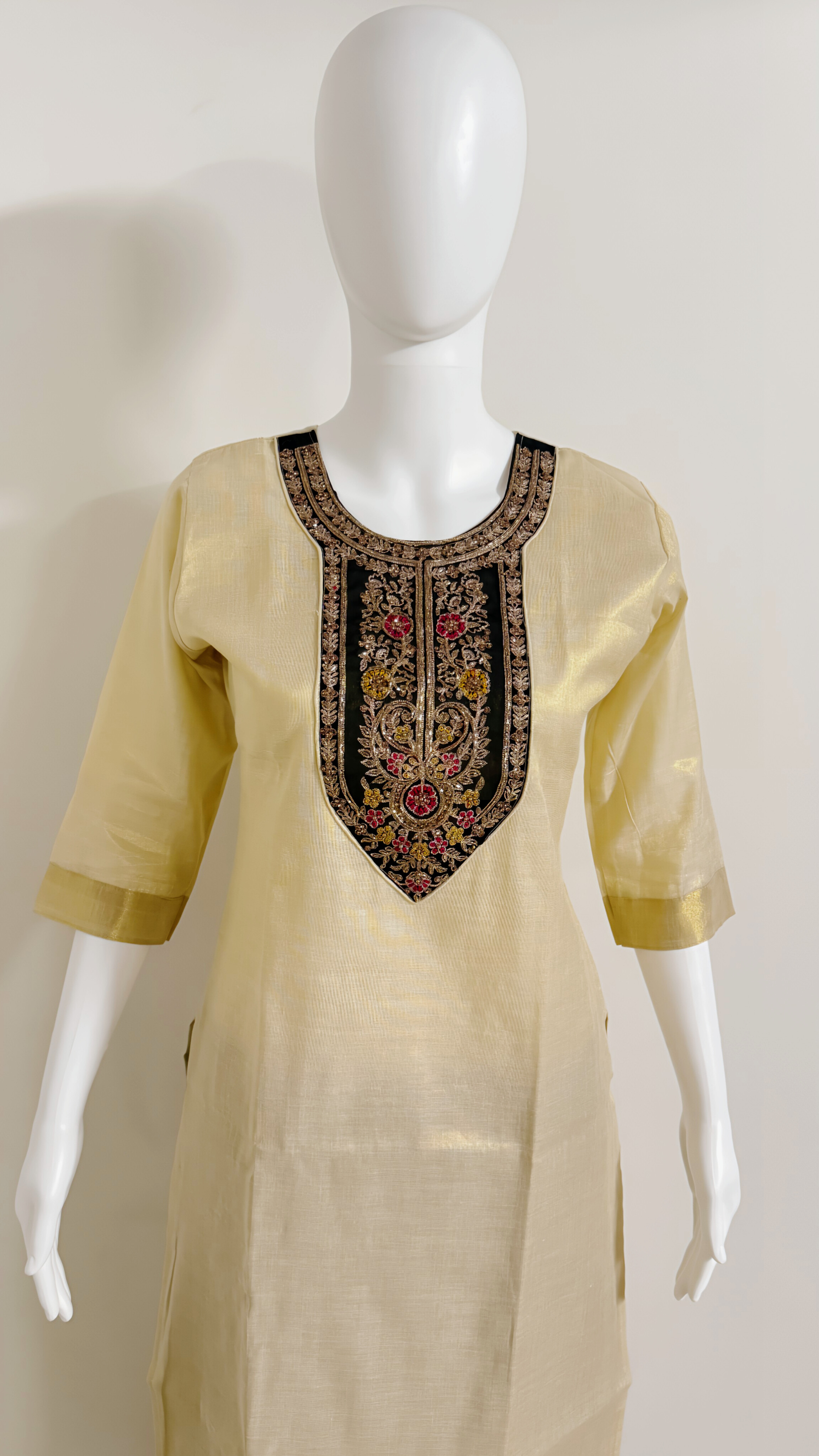Off White Tissue Material Kurthi With Heavy Beads & Sequence Work in Dark Green Rangoli Patch Work 