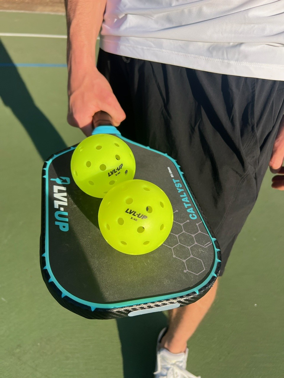 LVL-UP X-40 Outdoor Pickleball balls - 3/6/12/100 packs - Optic Yellow