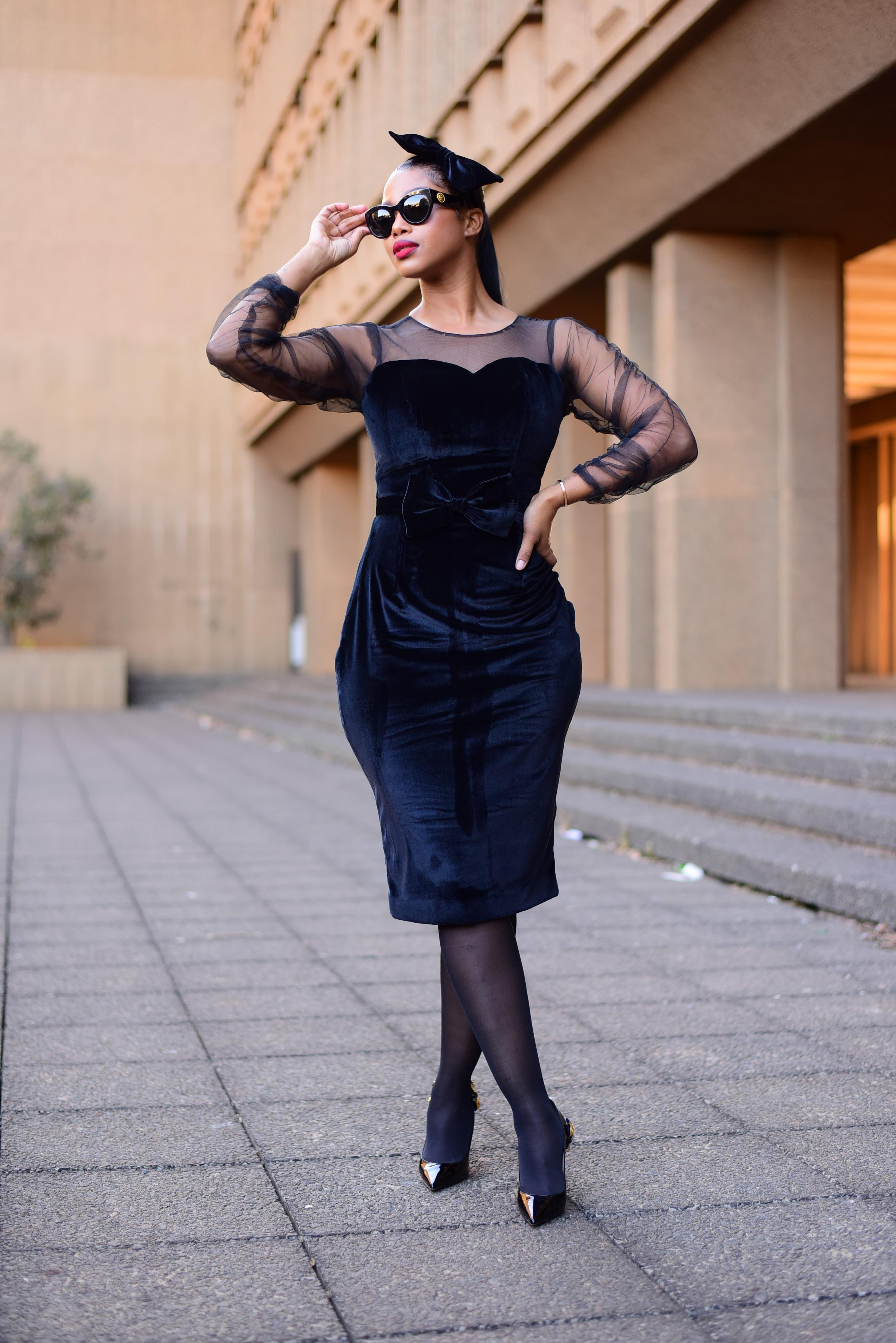 Elegant Black Velvet Dress with black Lace sleeves