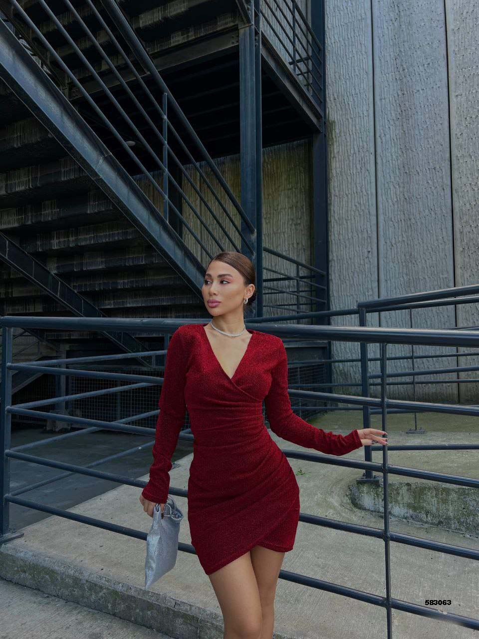 Elegant Black Long Sleeve Dress