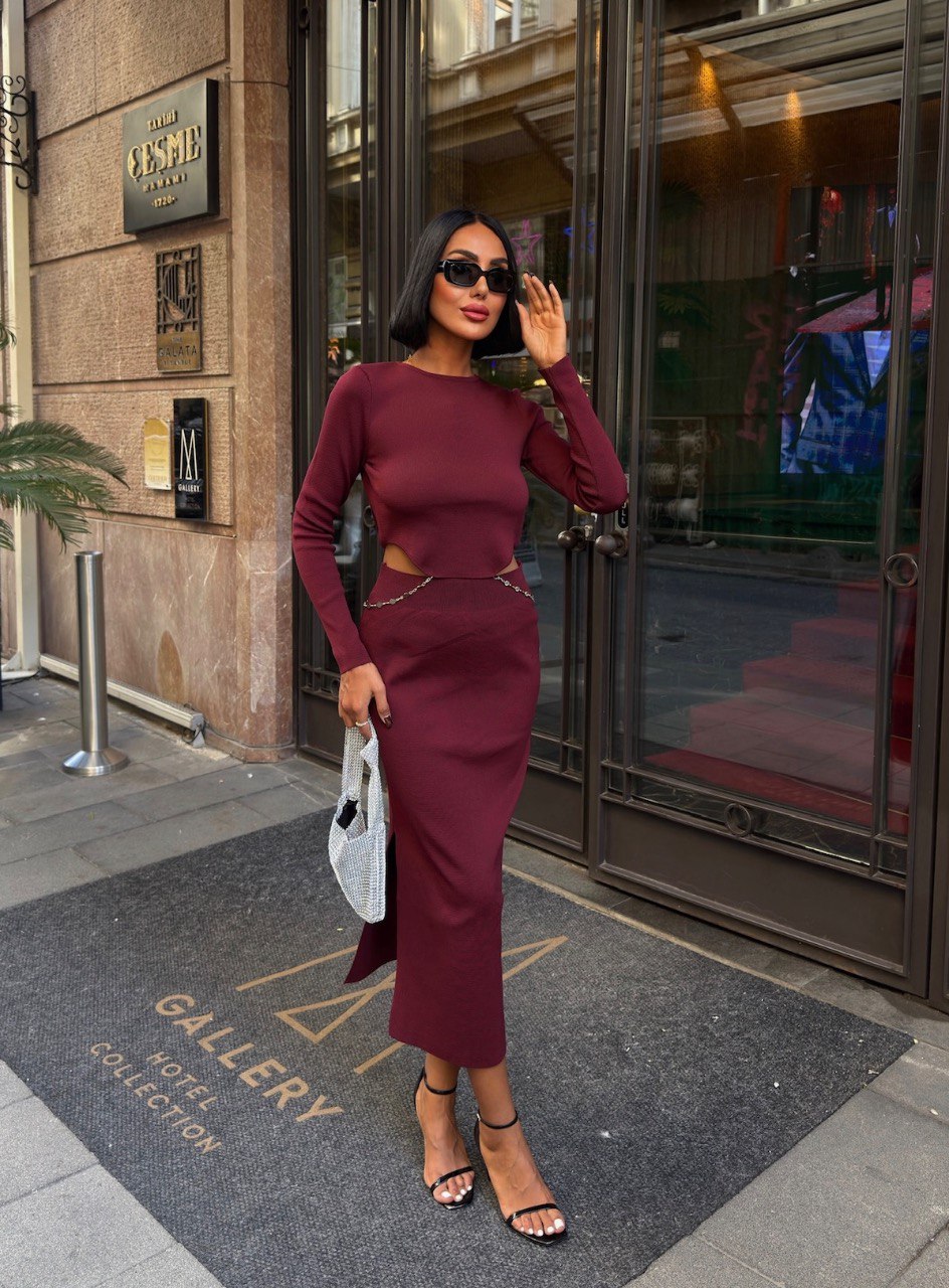 Burgundy Long-Sleeve Midi Dress