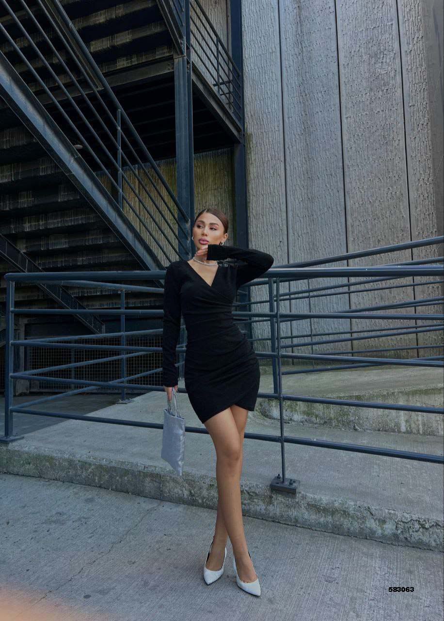 Elegant Black Long Sleeve Dress