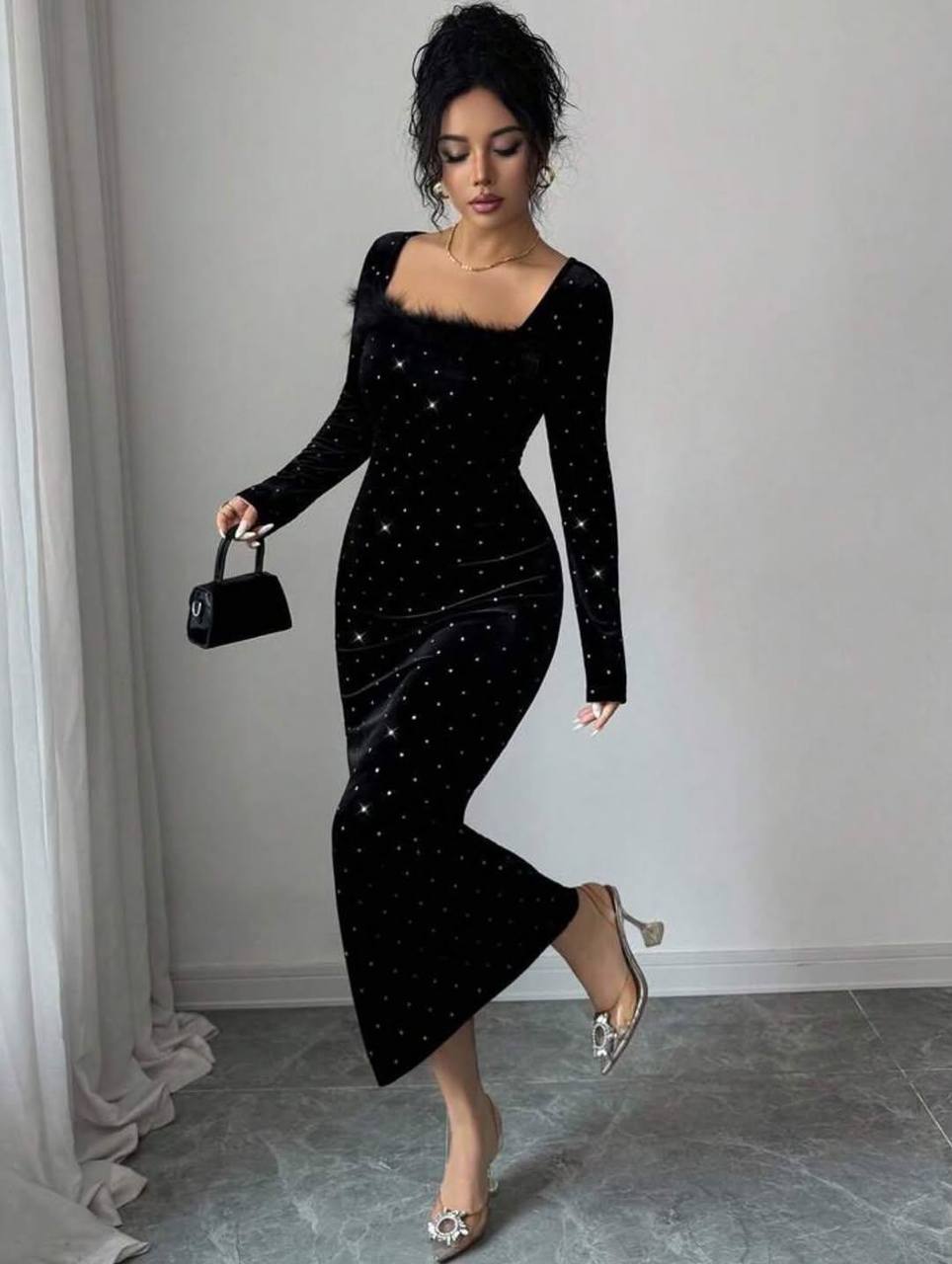 Elegant Black Velvet Evening Dress
