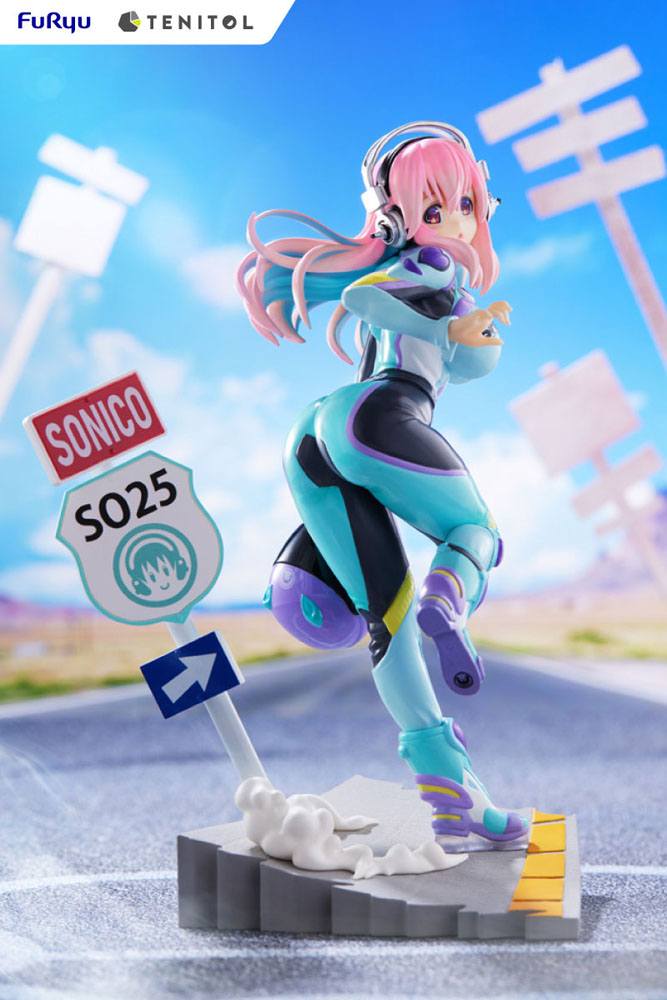 Super Sonico Tenitol PVC Statue Super Sonico