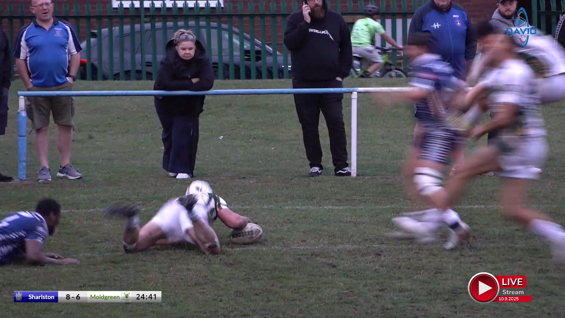 Sharlston Rovers V Moldgreen.