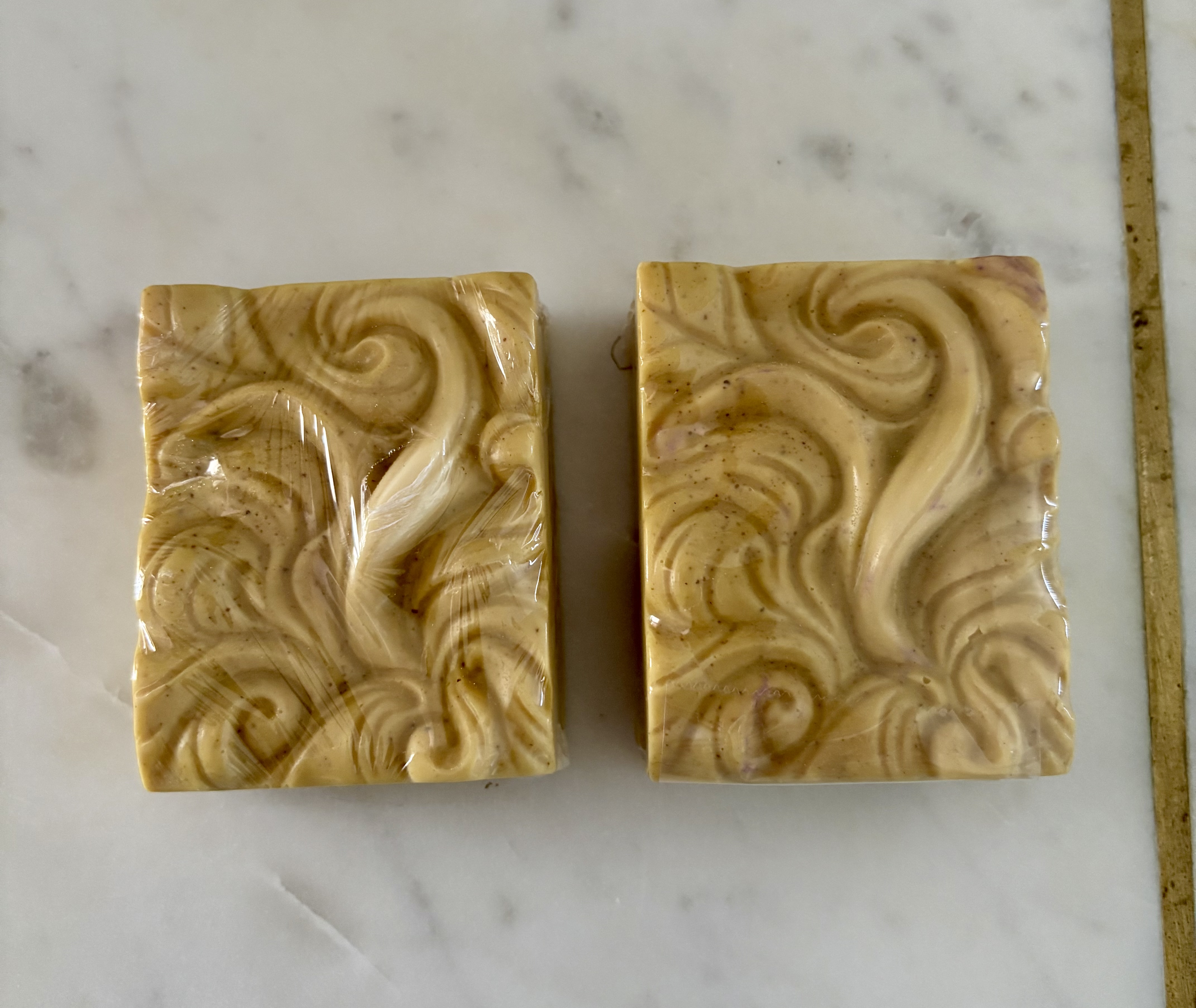 Shea Butter Turmeric Swirl Soap Bars