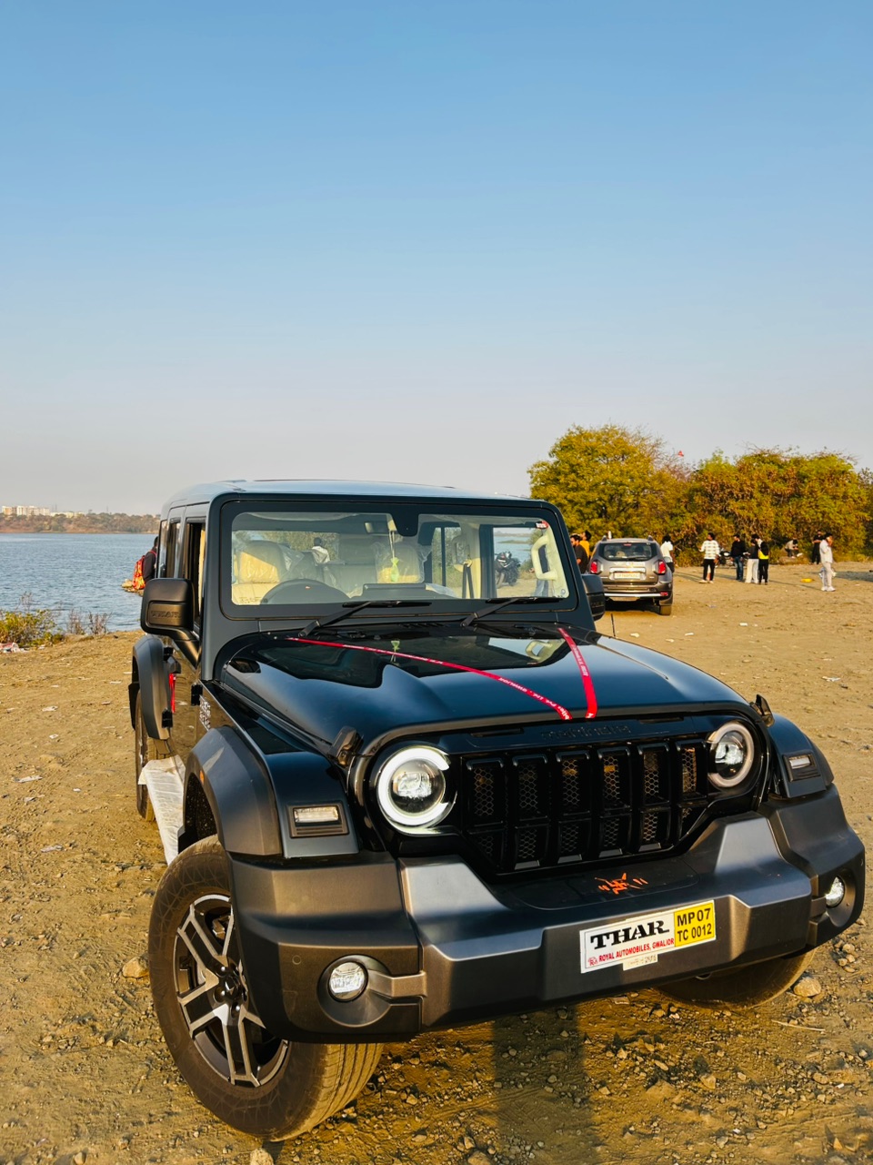 Thar roxx *with sunroof**