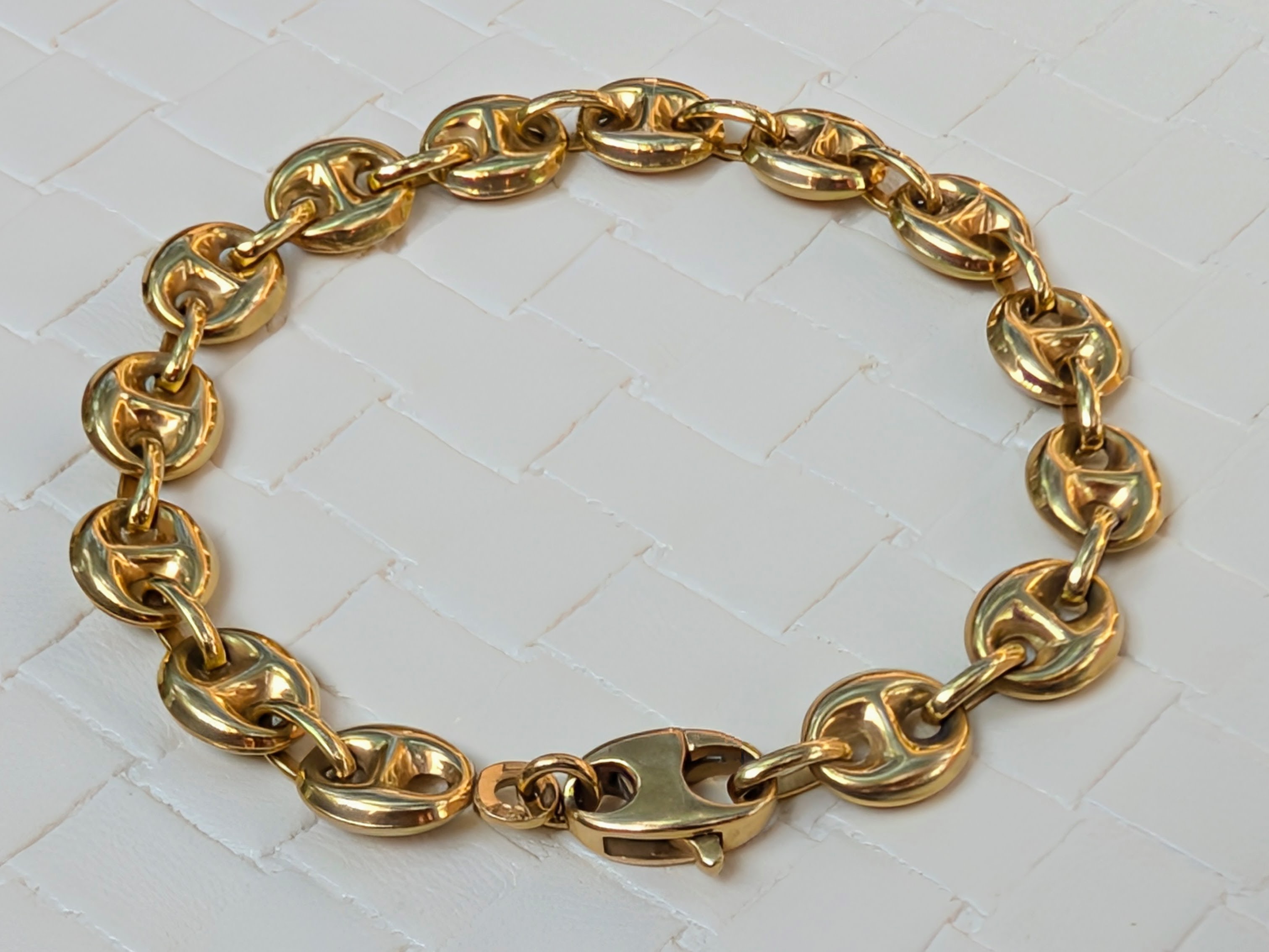 14k Gucci Puff Bracelet
