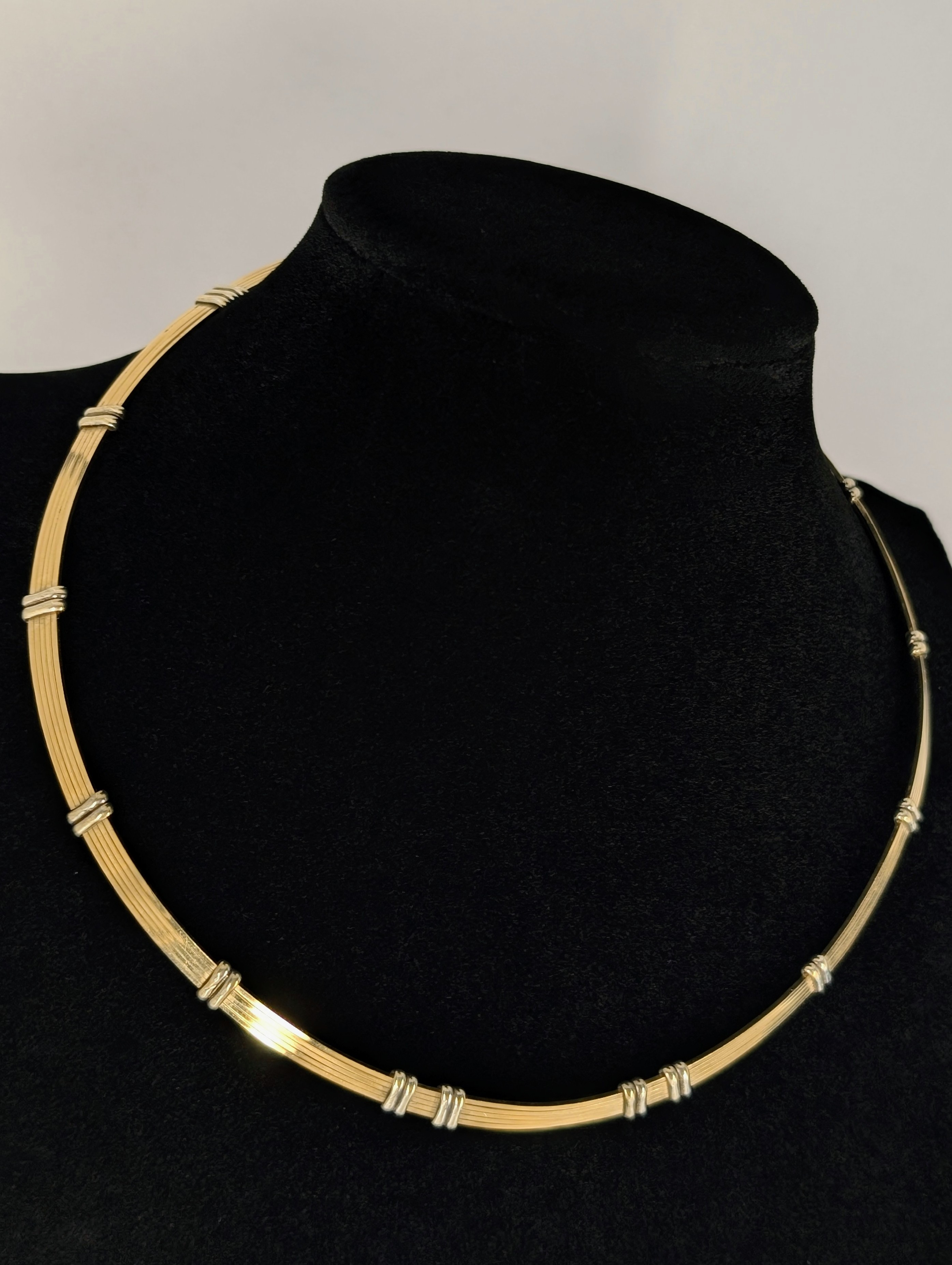 Two-Tone Torque Choker Necklace