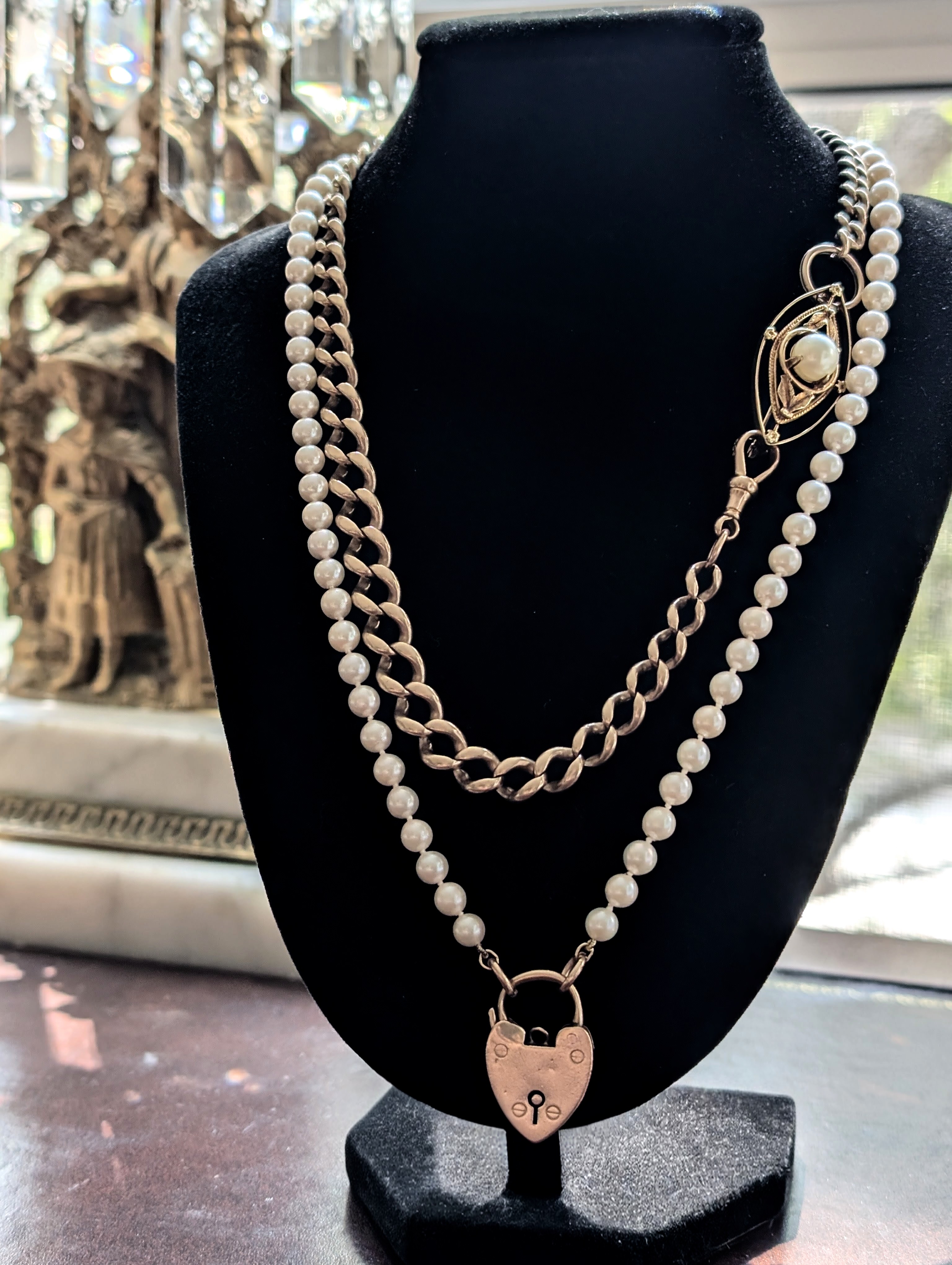 Antique 9ct Graduated Curb Link Albert Chain with T-Bar and Split Ring