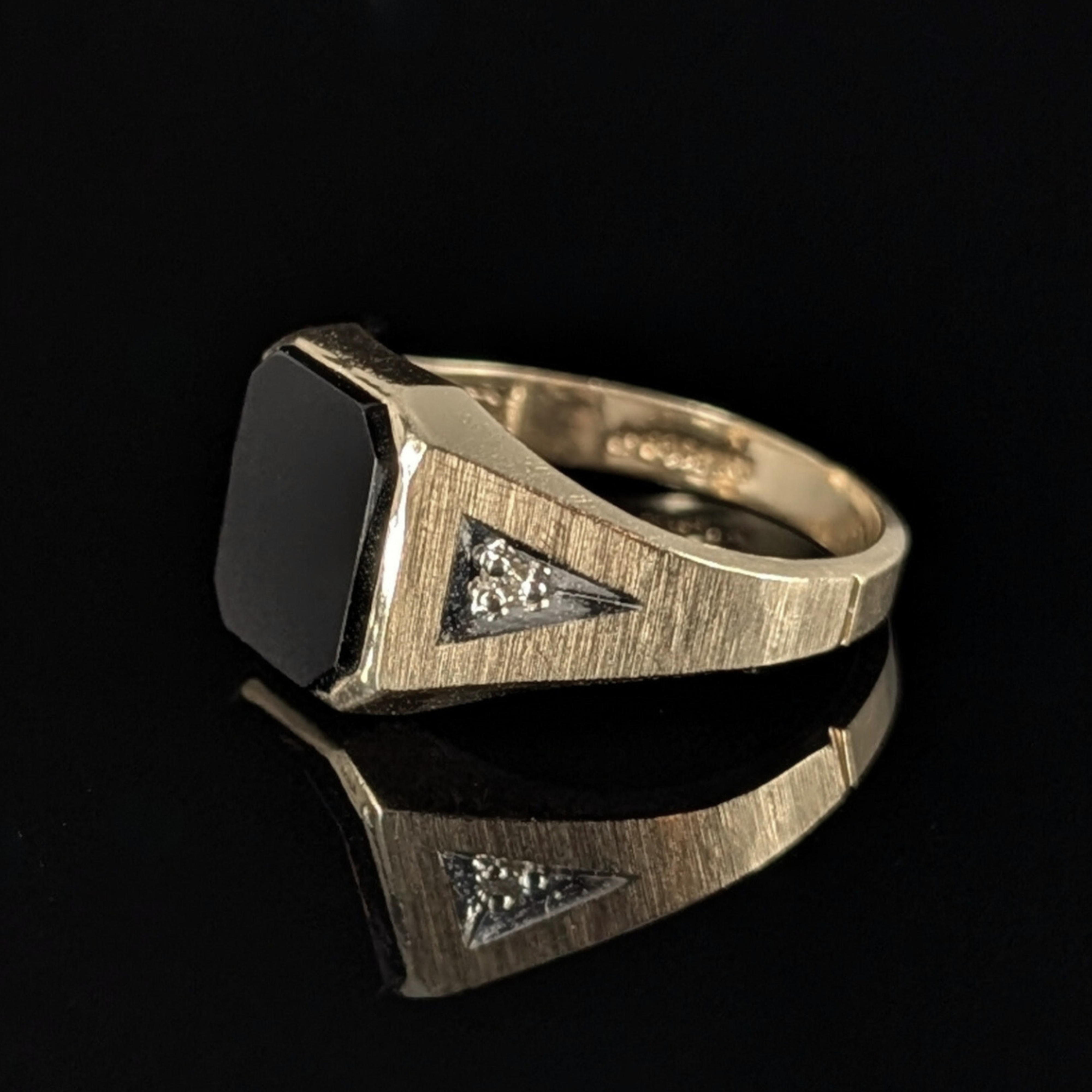 Onyx & Diamond Ring
