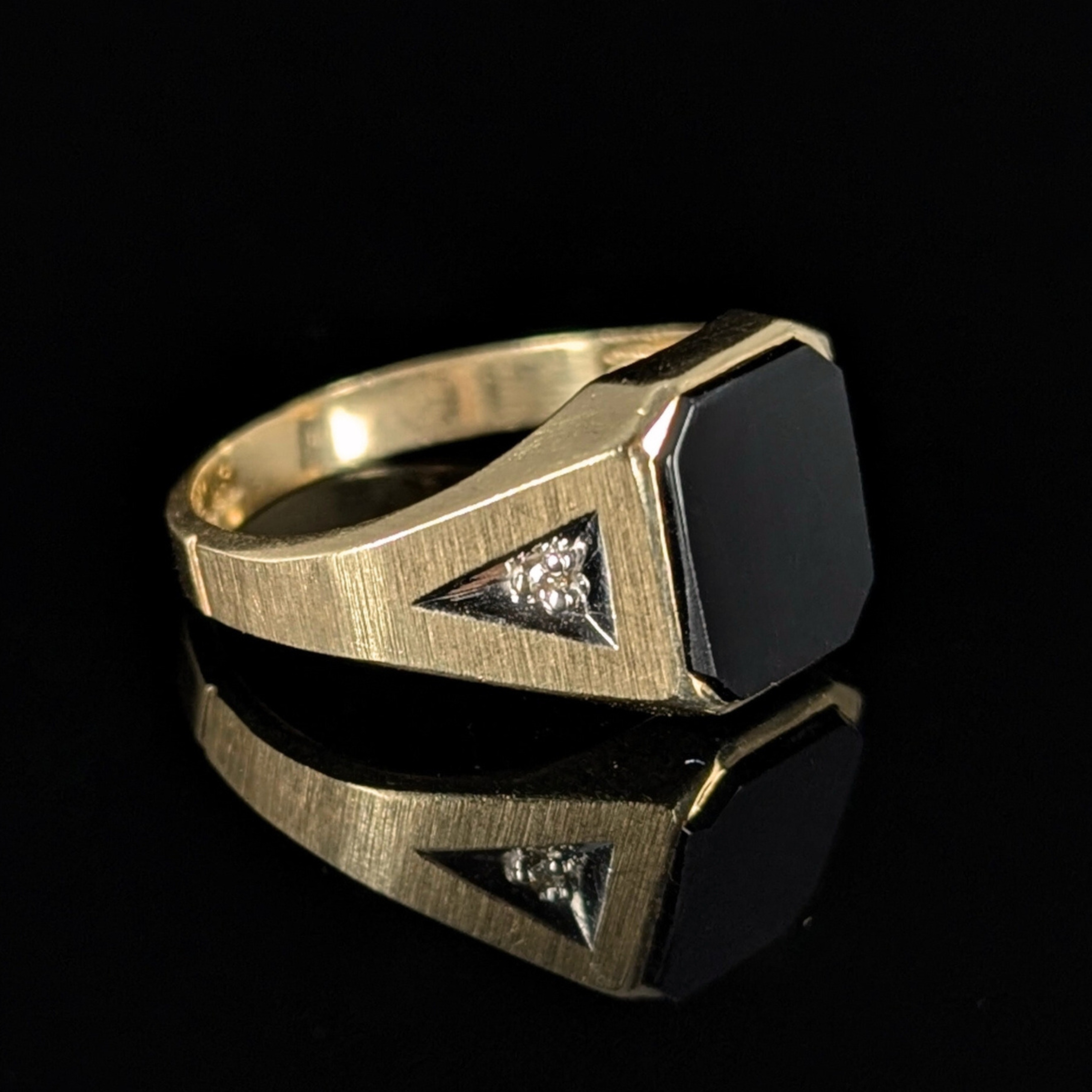 Onyx & Diamond Ring