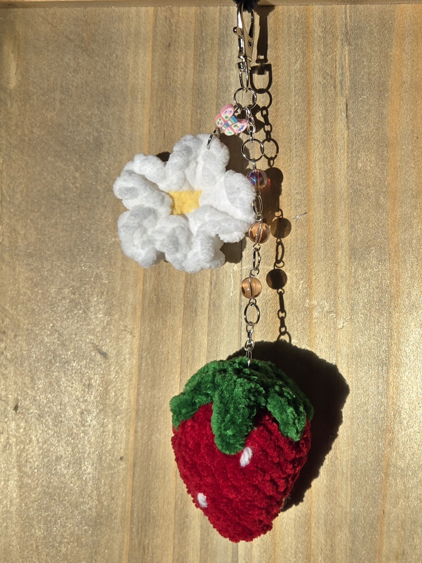 🍓 Strawberry Fields Keychain