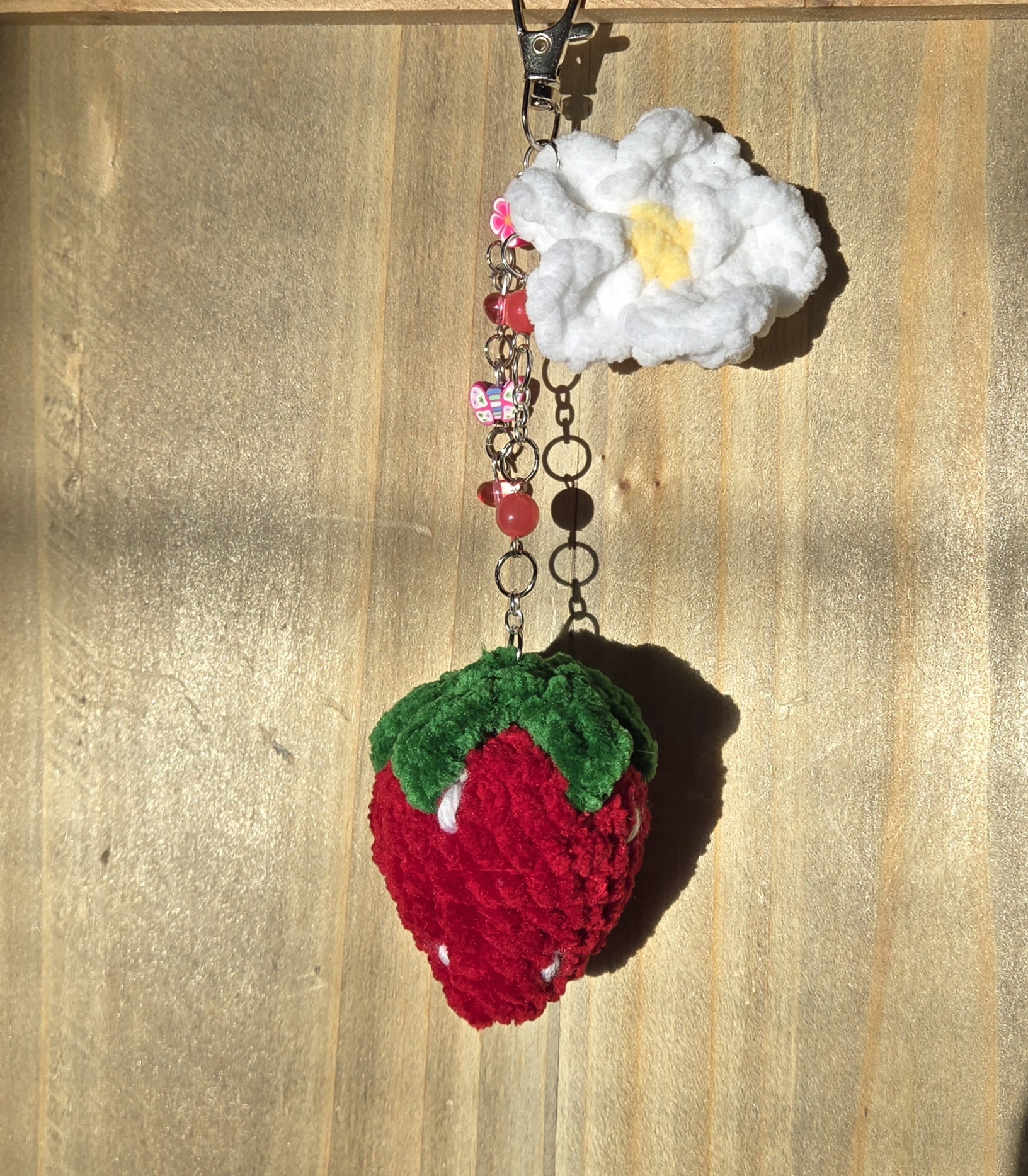 🍓 Strawberry Fields Keychain