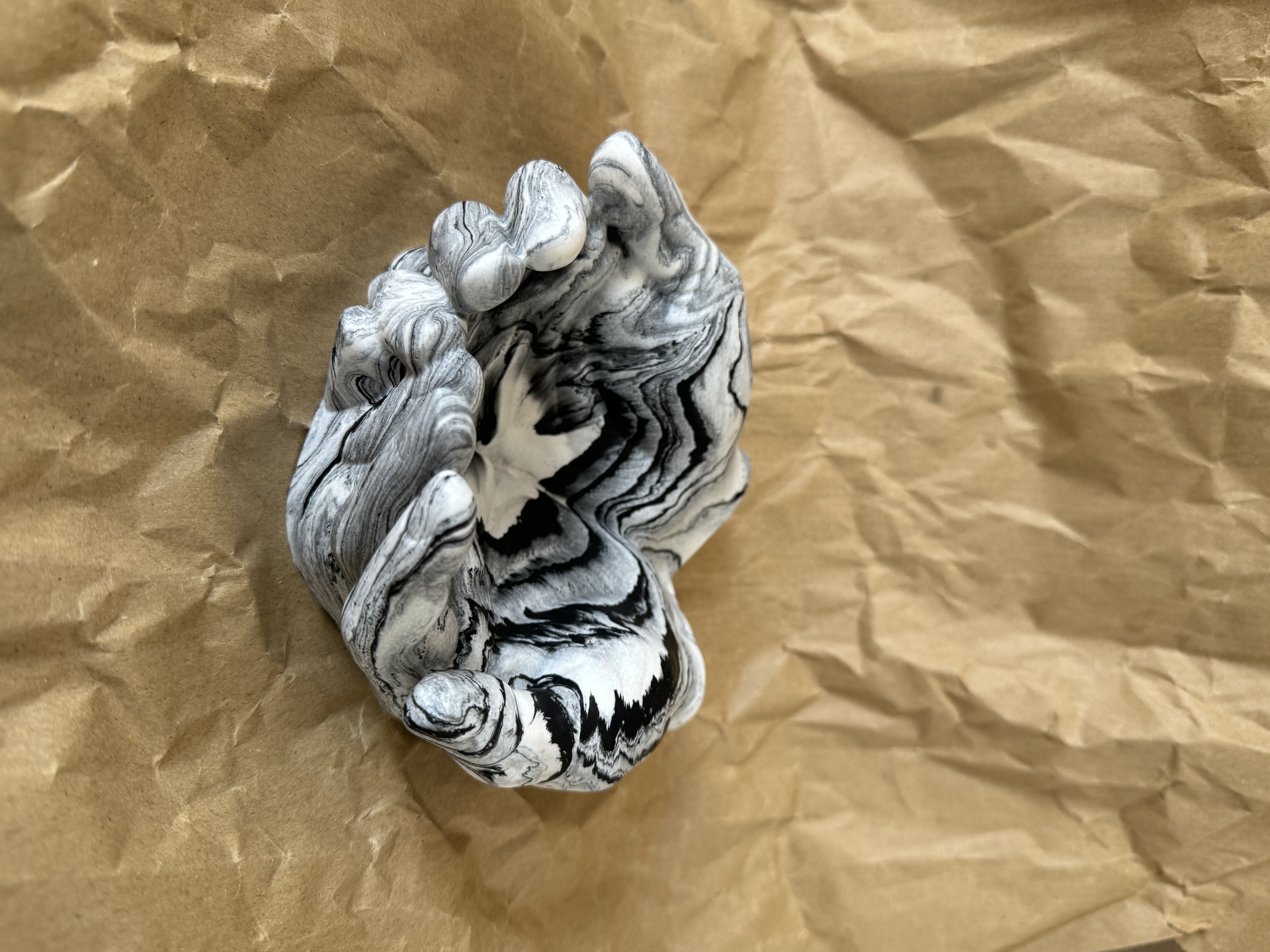 HAND BOWL
