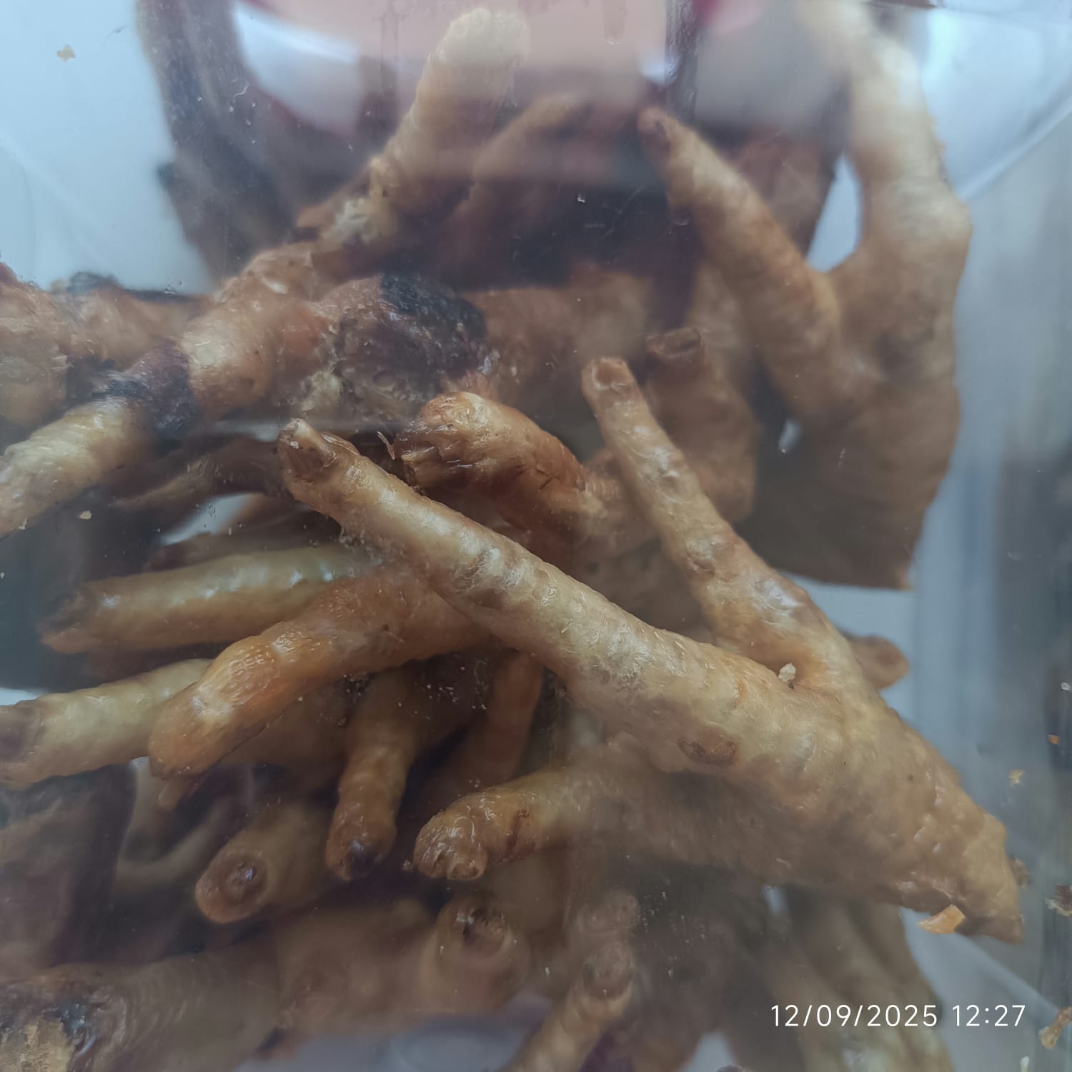 Patas de pollo deshidratadas