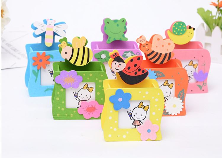 Portalapices y portarretratos infantiles de madera con clip