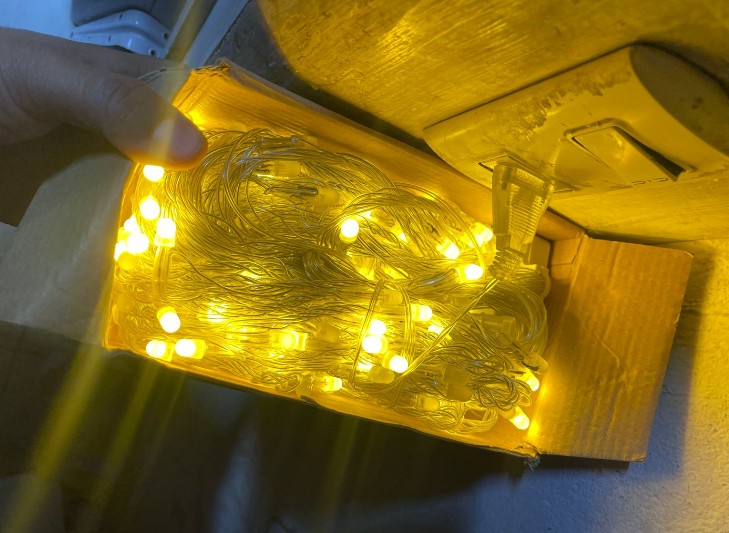 Luces de cortina cascada LED 280 luces 2,3 x 1,5 mts luz calida
