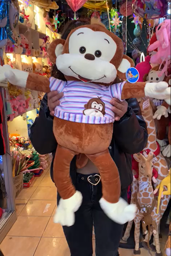 Muñeco de peluche mono 80 cms musical