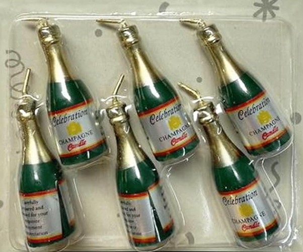 Velas de fiesta en forma de botella de champaña