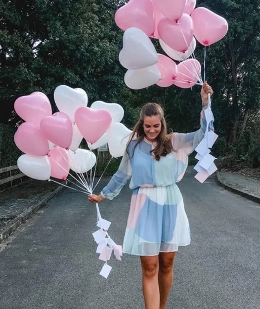 Bolsas de 8 unidades de Globos blancos, rosados o morados en forma de corazón R10