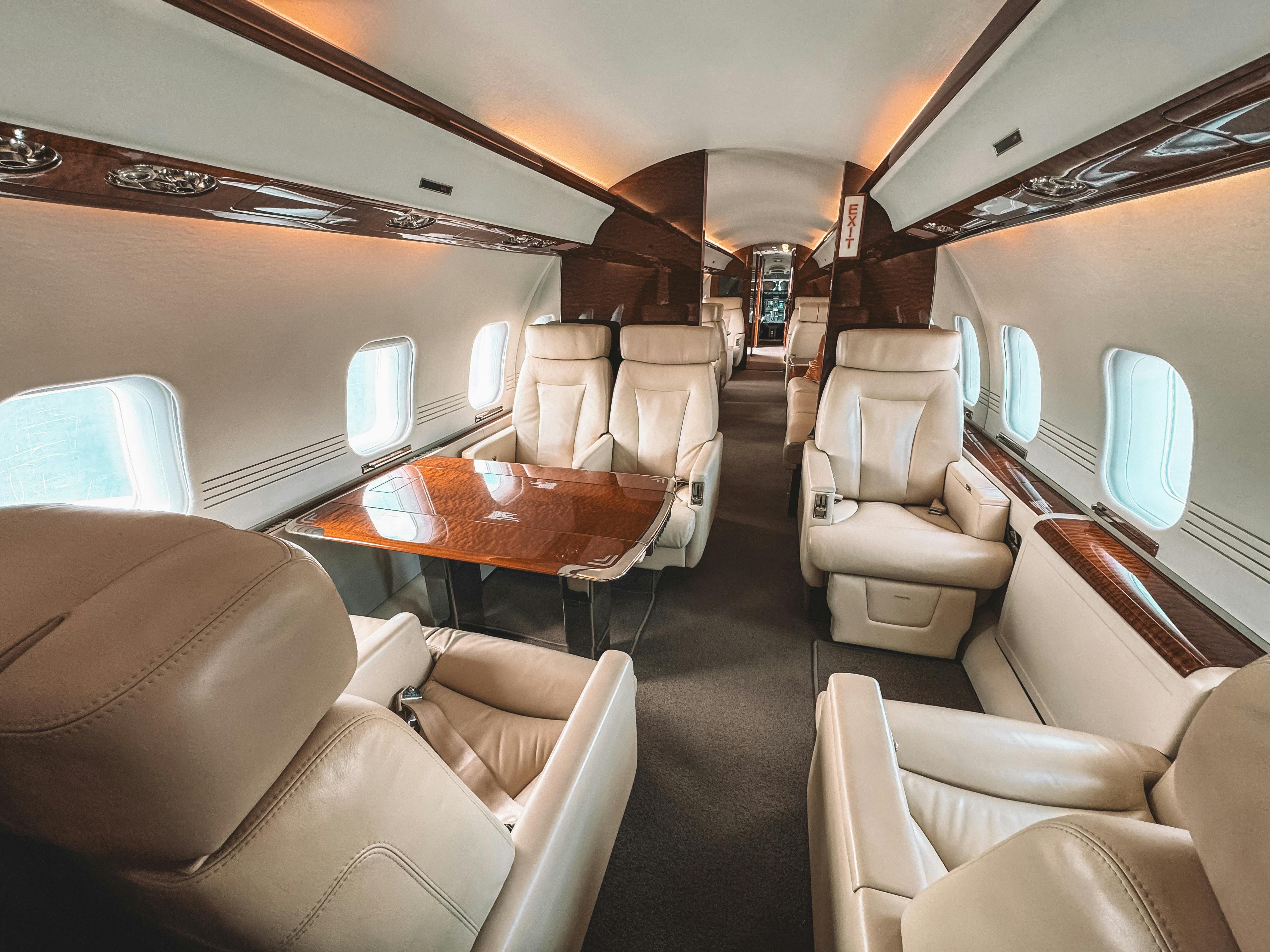 1:1 First-Class Focus Call (Consulatation) 