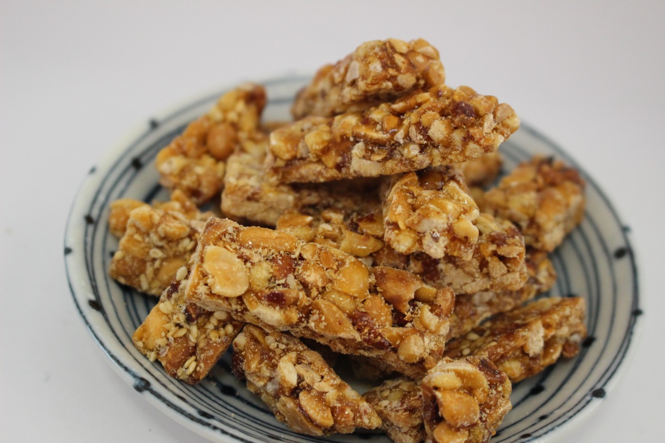Peanut Sesame Candy
