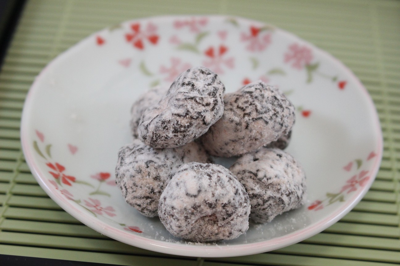  Milk Plum (Seedless)