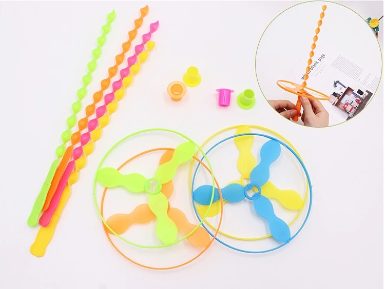 Helicopter Frisbee (Random Colors)