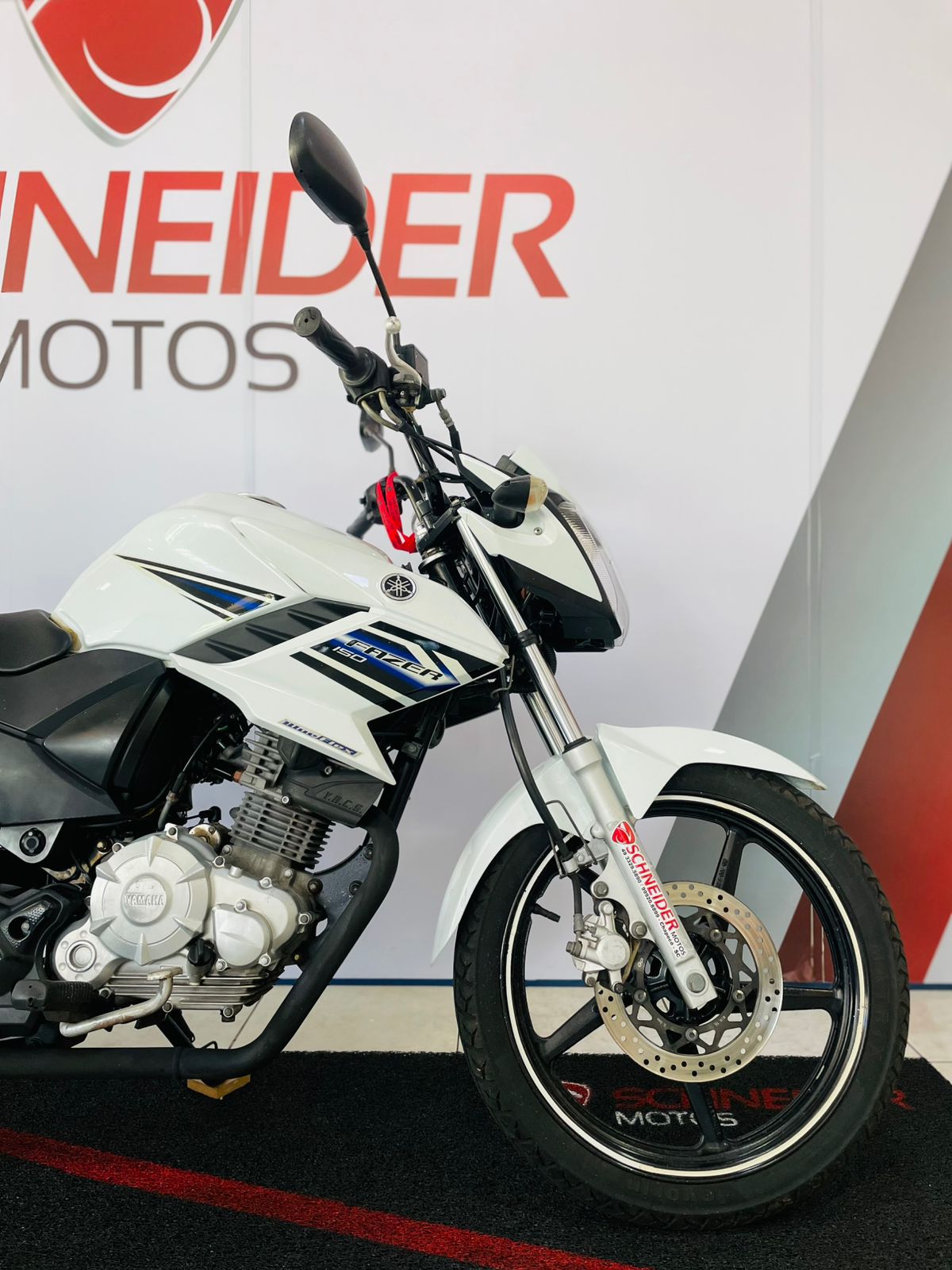 YAMAHA FAZER 150 2015 