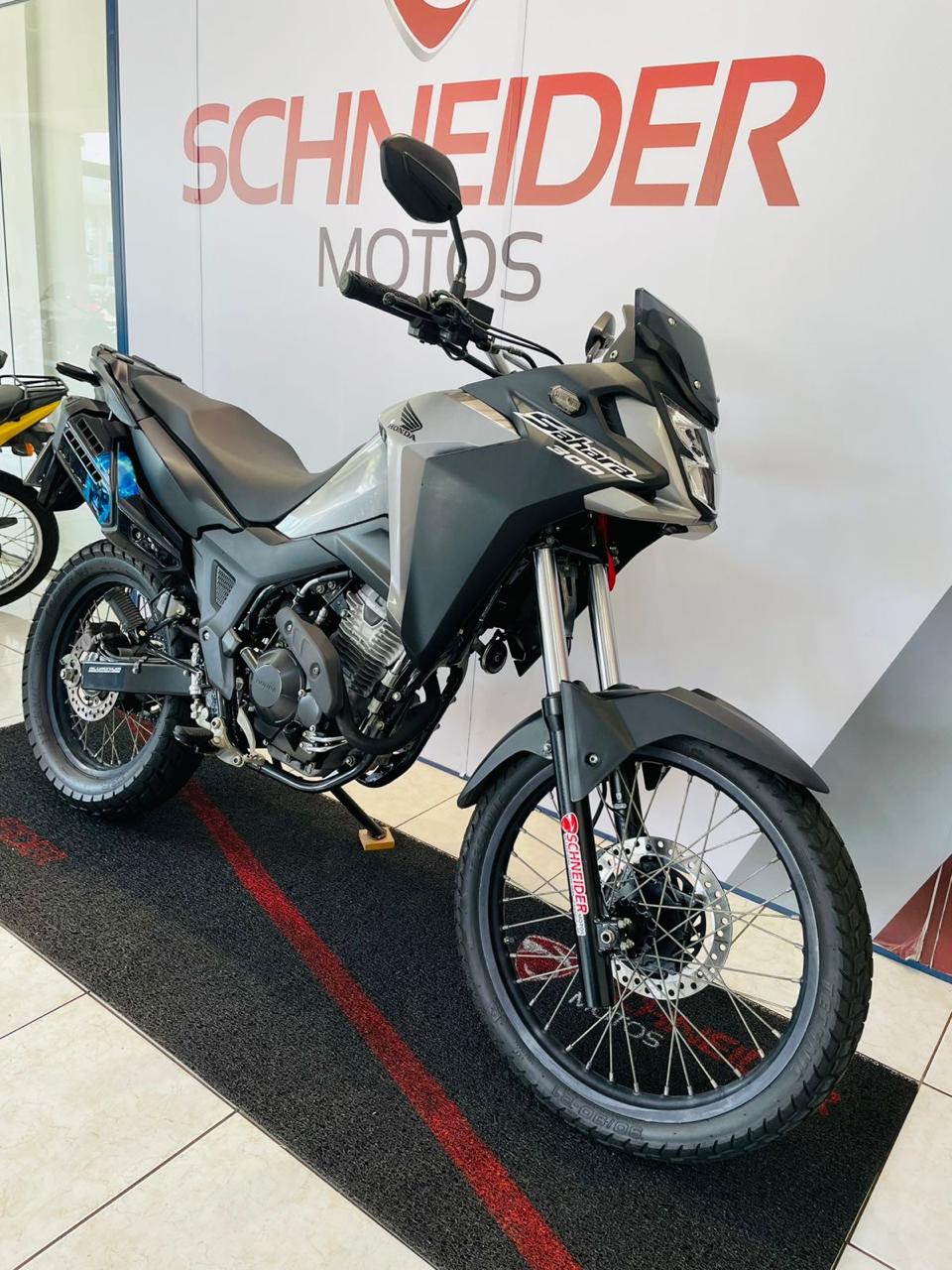 HONDA SAHARA 300 2024